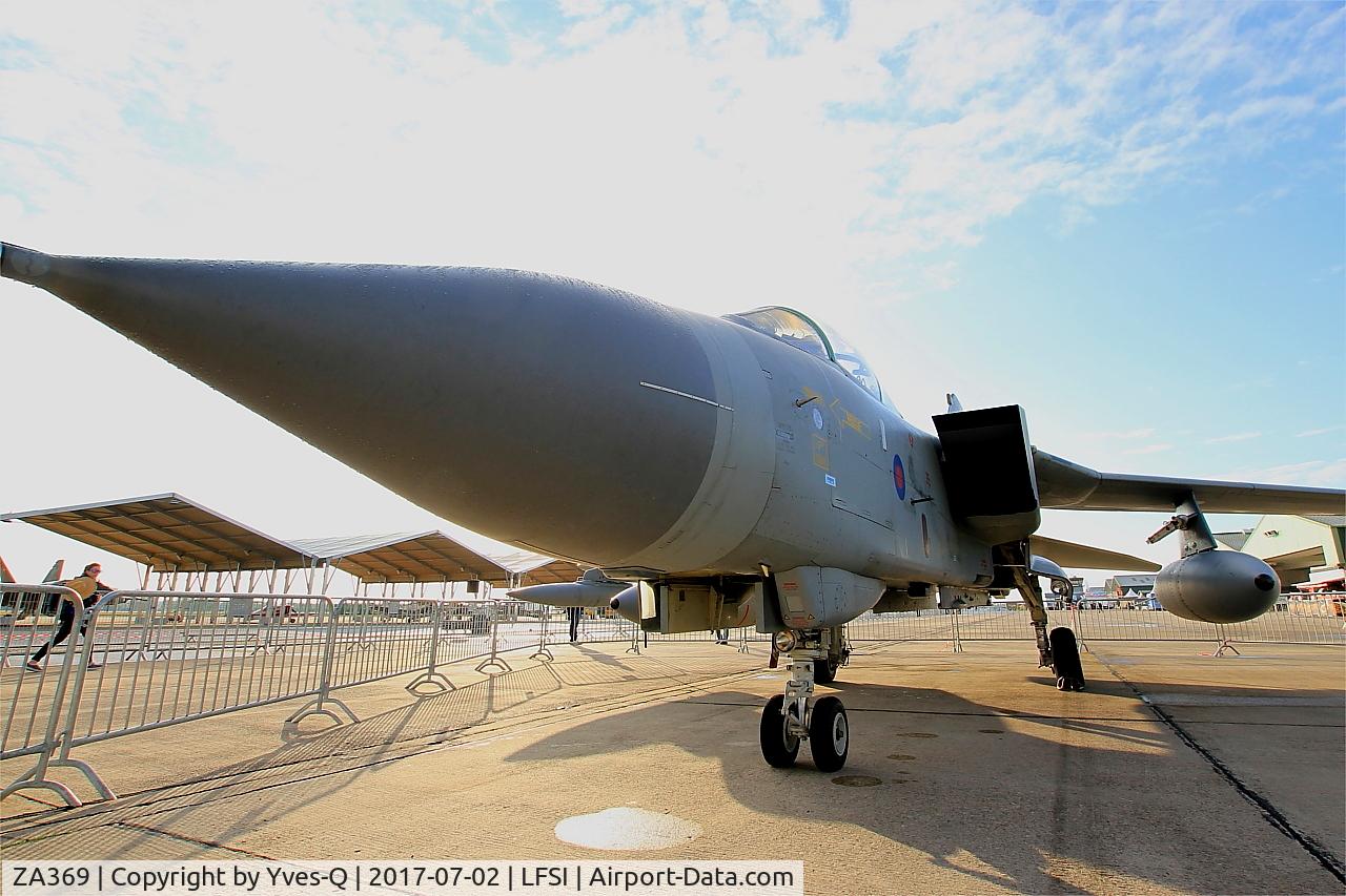 ZA369, 1982 Panavia Tornado GR.4A C/N 166/BS051/3083, Panavia Tornado GR.4A, Static display, St Dizier-Robinson Air Base 113 (LFSI)