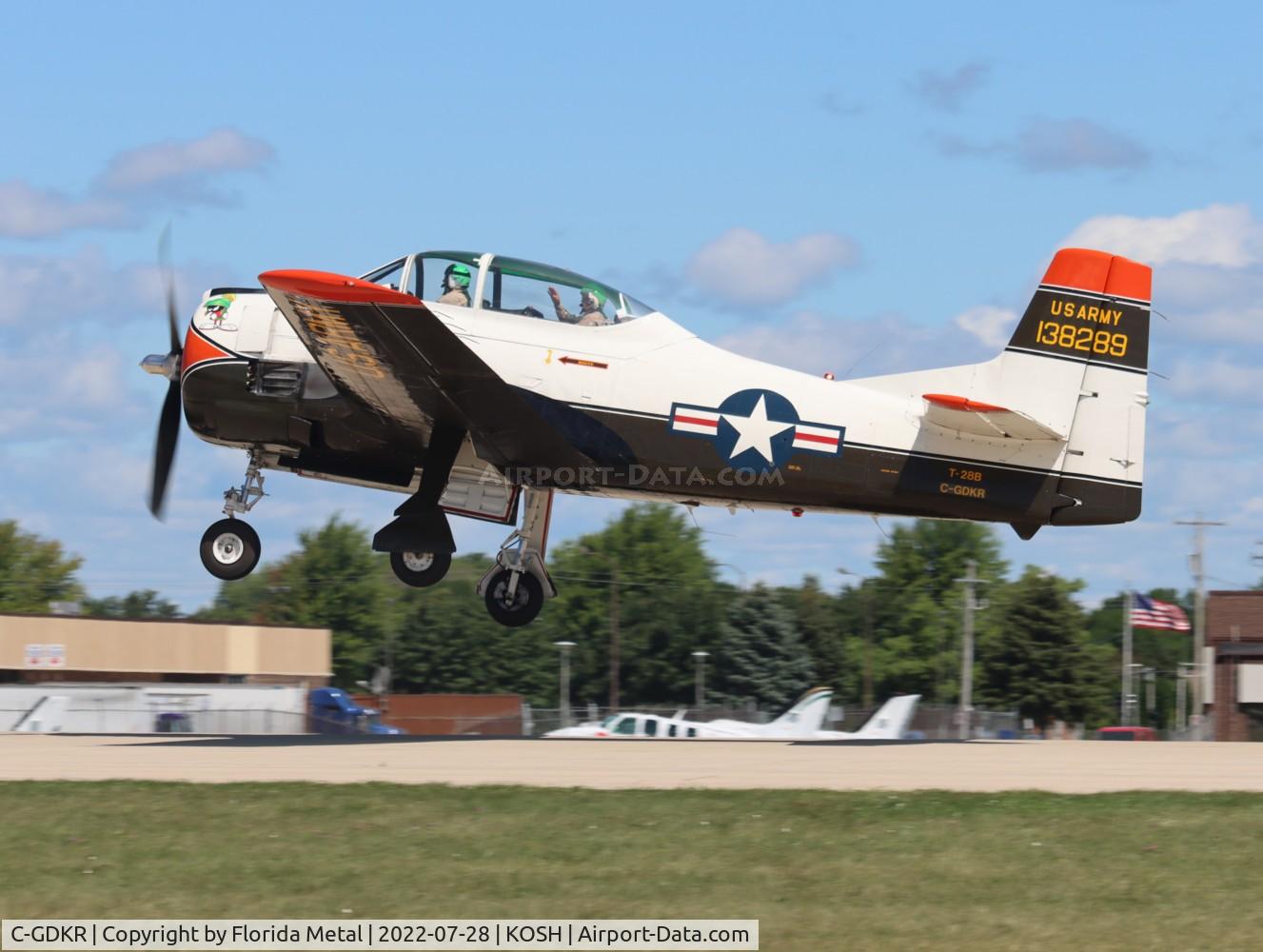 C-GDKR, 1956 North American T-28B Trojan C/N 200-360, T-28 zx