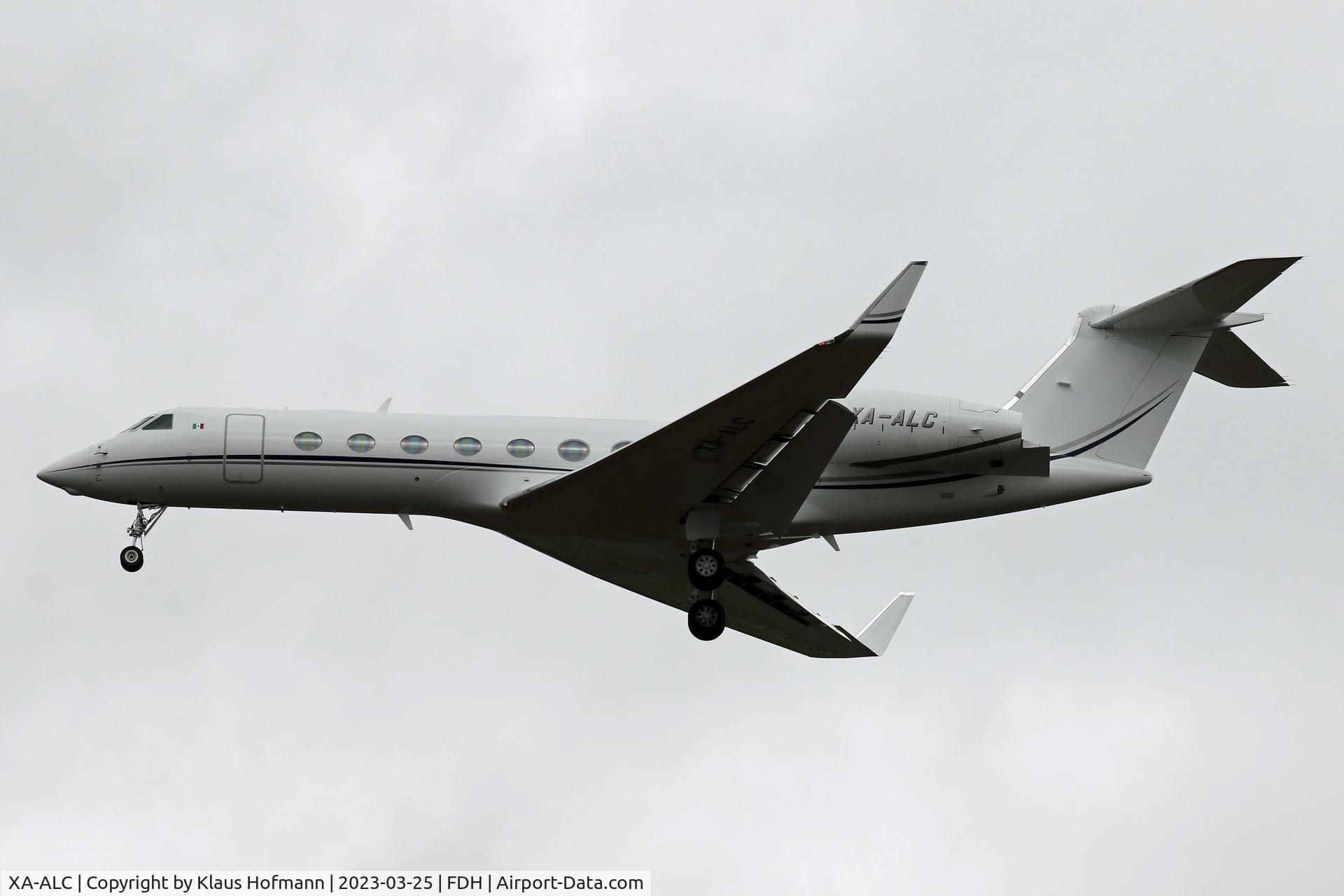 XA-ALC, 2006 Gulfstream Aerospace GV-SP (G550) C/N 5116, Final Approch to FDH