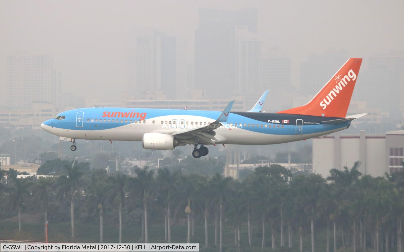 C-GSWL, 2012 Boeing 737-8K5 C/N 37243, SWG 738 hybrid zx