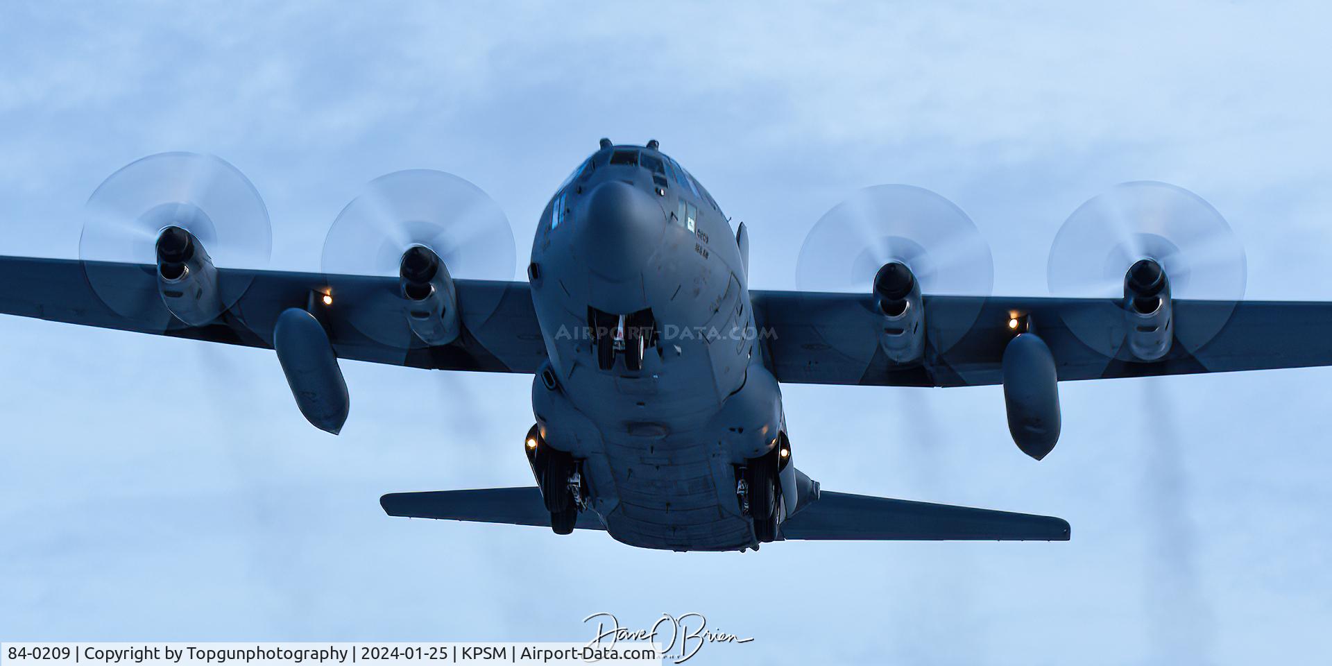 84-0209, 1984 Lockheed C-130H Hercules C/N 382-5047, SKIER09 working RW34