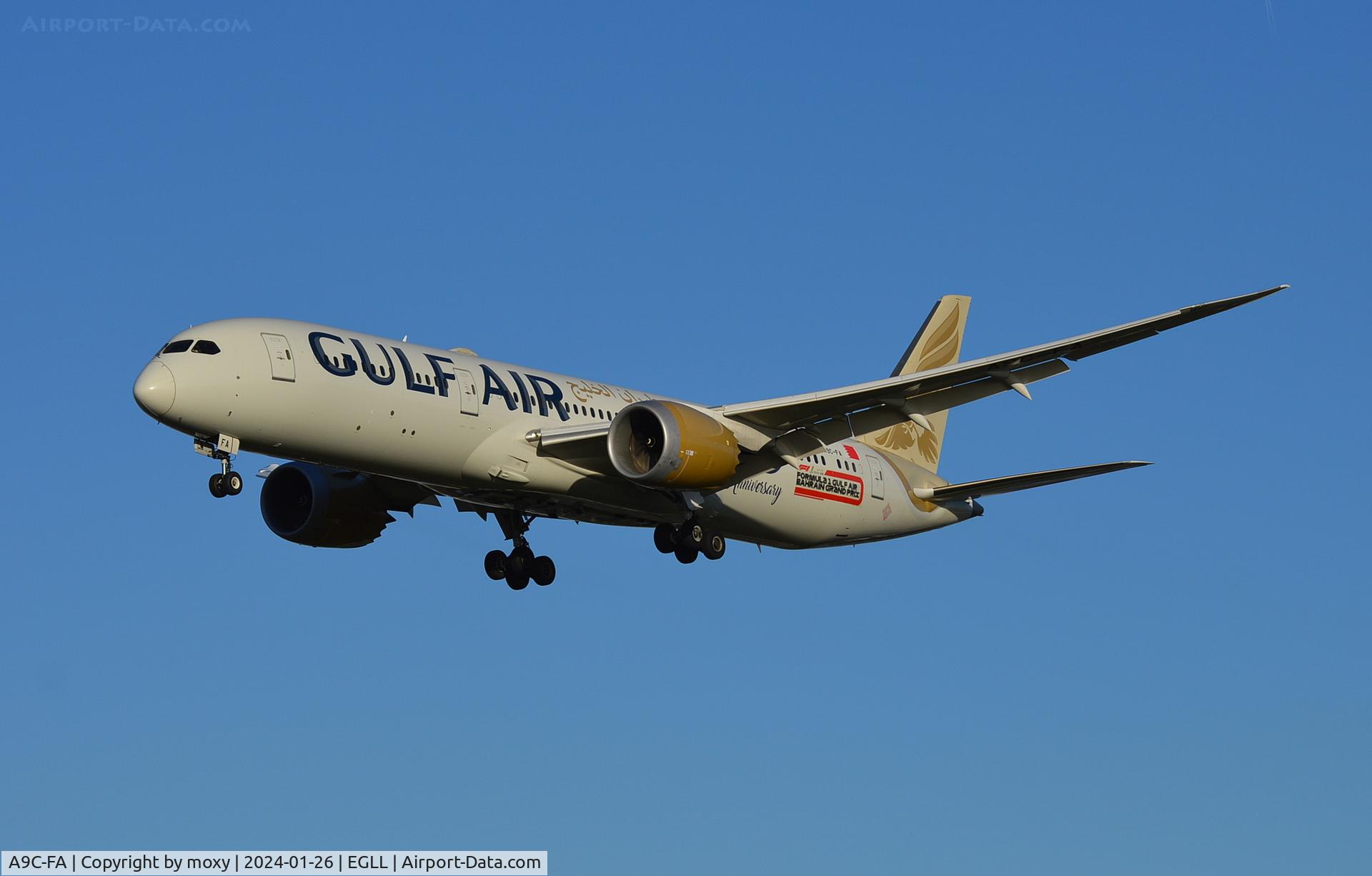 A9C-FA, 2018 Boeing 787-9 Dreamliner C/N 39996, Boeing 787-9 landing London Heathrow.