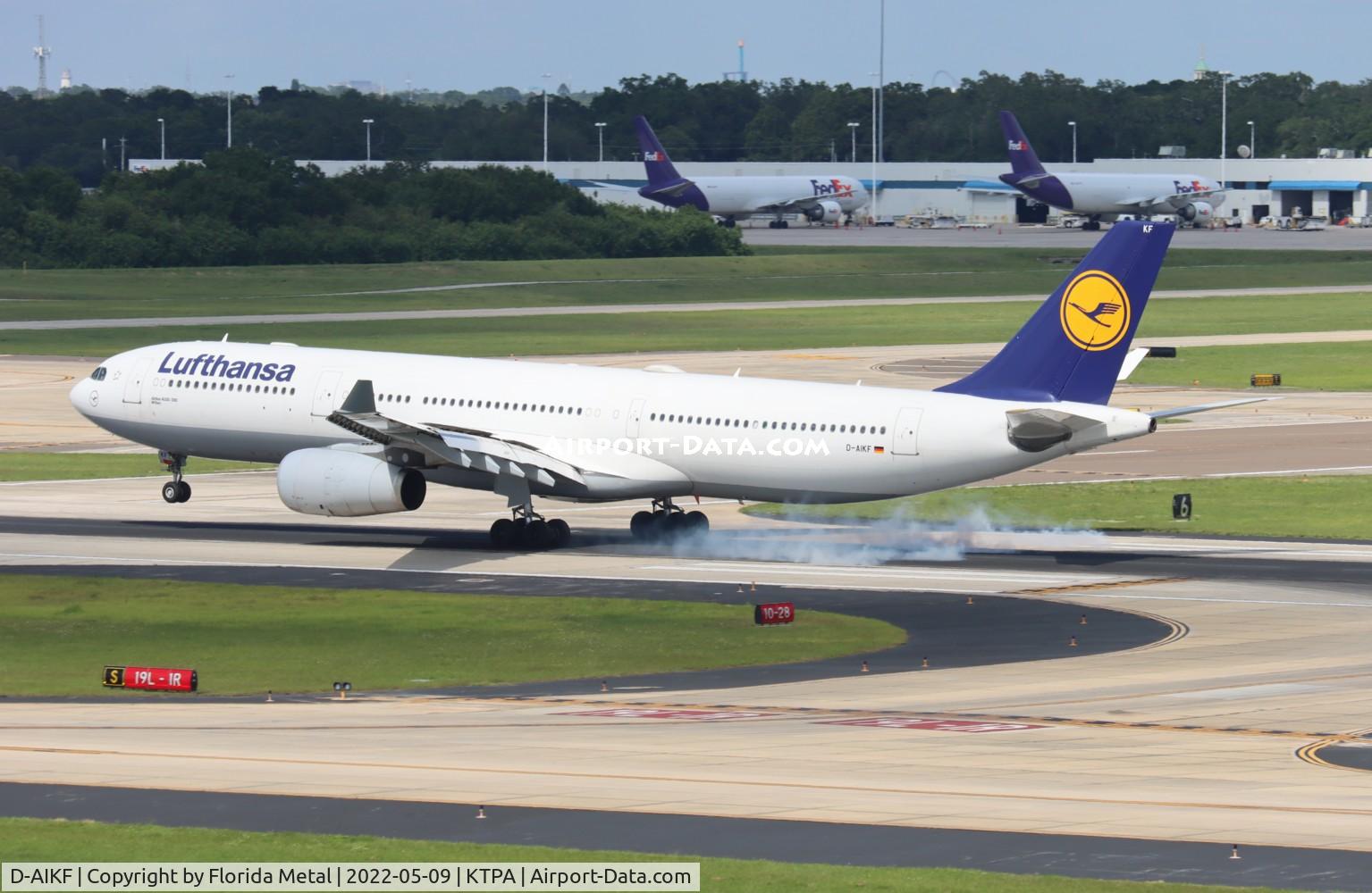 D-AIKF, 2004 Airbus A330-343X C/N 642, TPA zx