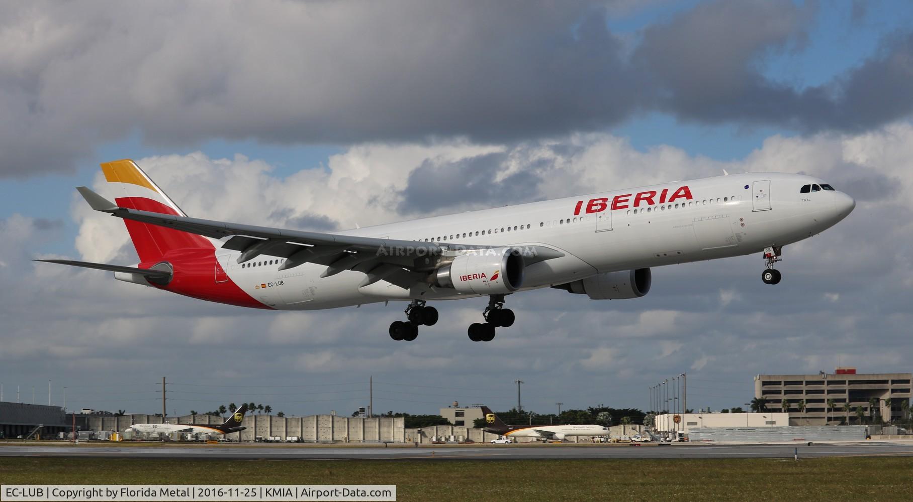 EC-LUB, 2012 Airbus A330-302 C/N 1377, IBE A333 zx