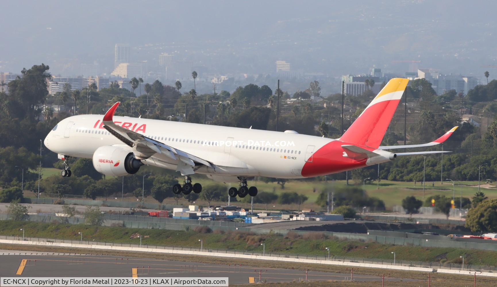 EC-NCX, 2019 Airbus A350-941 C/N 302, LAX zx