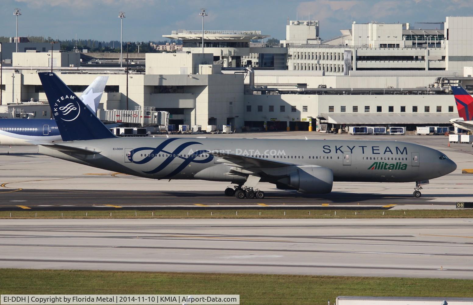 EI-DDH, 2004 Boeing 777-243/ER C/N 32784, AZA 772 zx