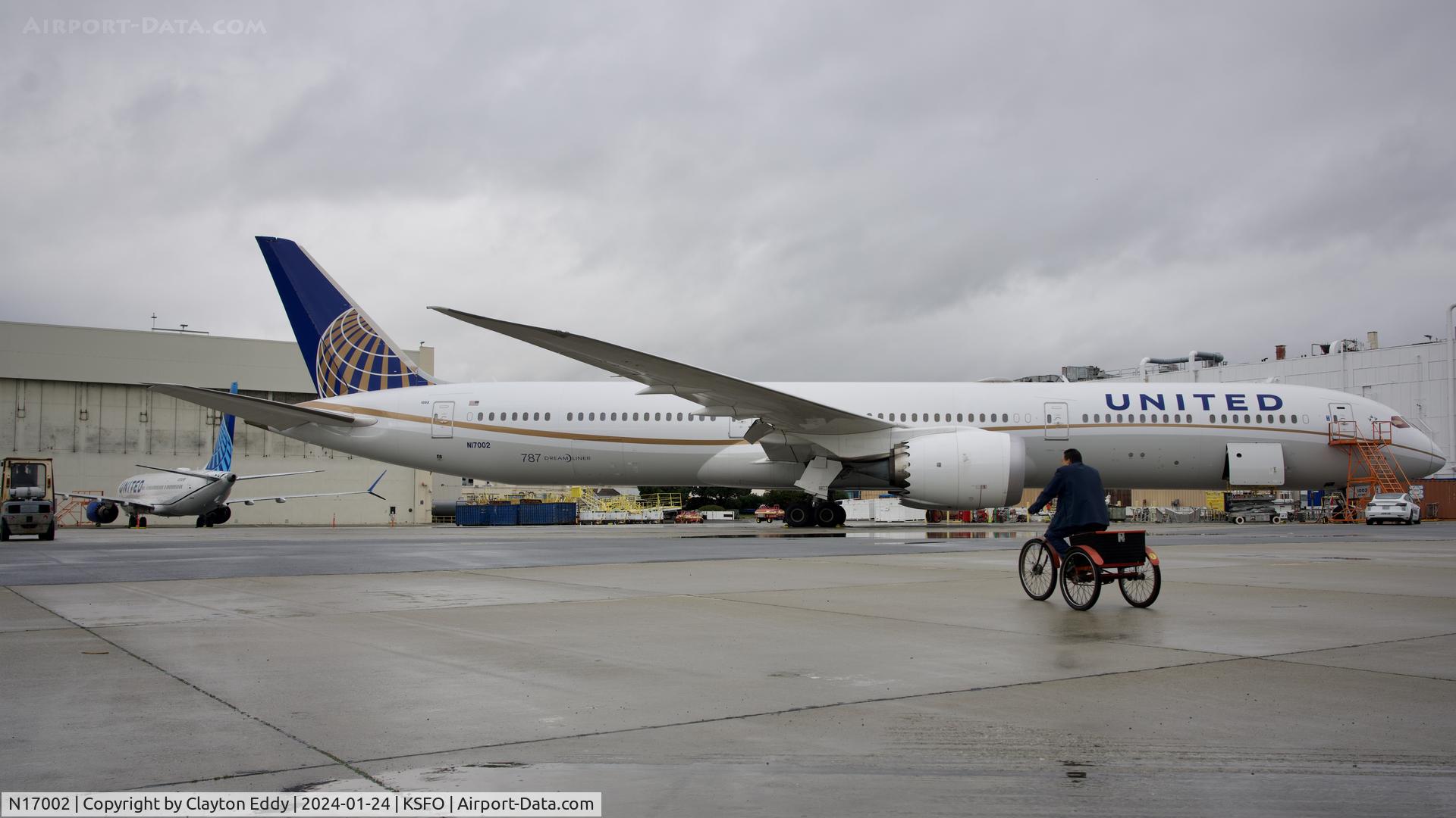 N17002, 2018 Boeing 787-10 Dreamliner C/N 40930, SFO 2024.