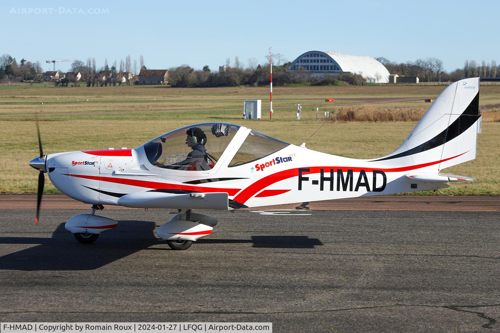 F-HMAD, 2014 Evektor-Aerotechnik SportStar RTC C/N 2014-1701, Taxiing