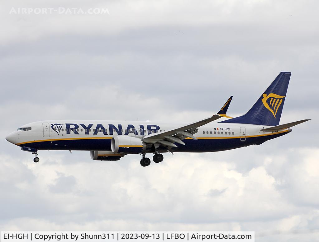 EI-HGH, 2022 Boeing 737-8-200 MAX C/N 62324, Landing rwy 32R