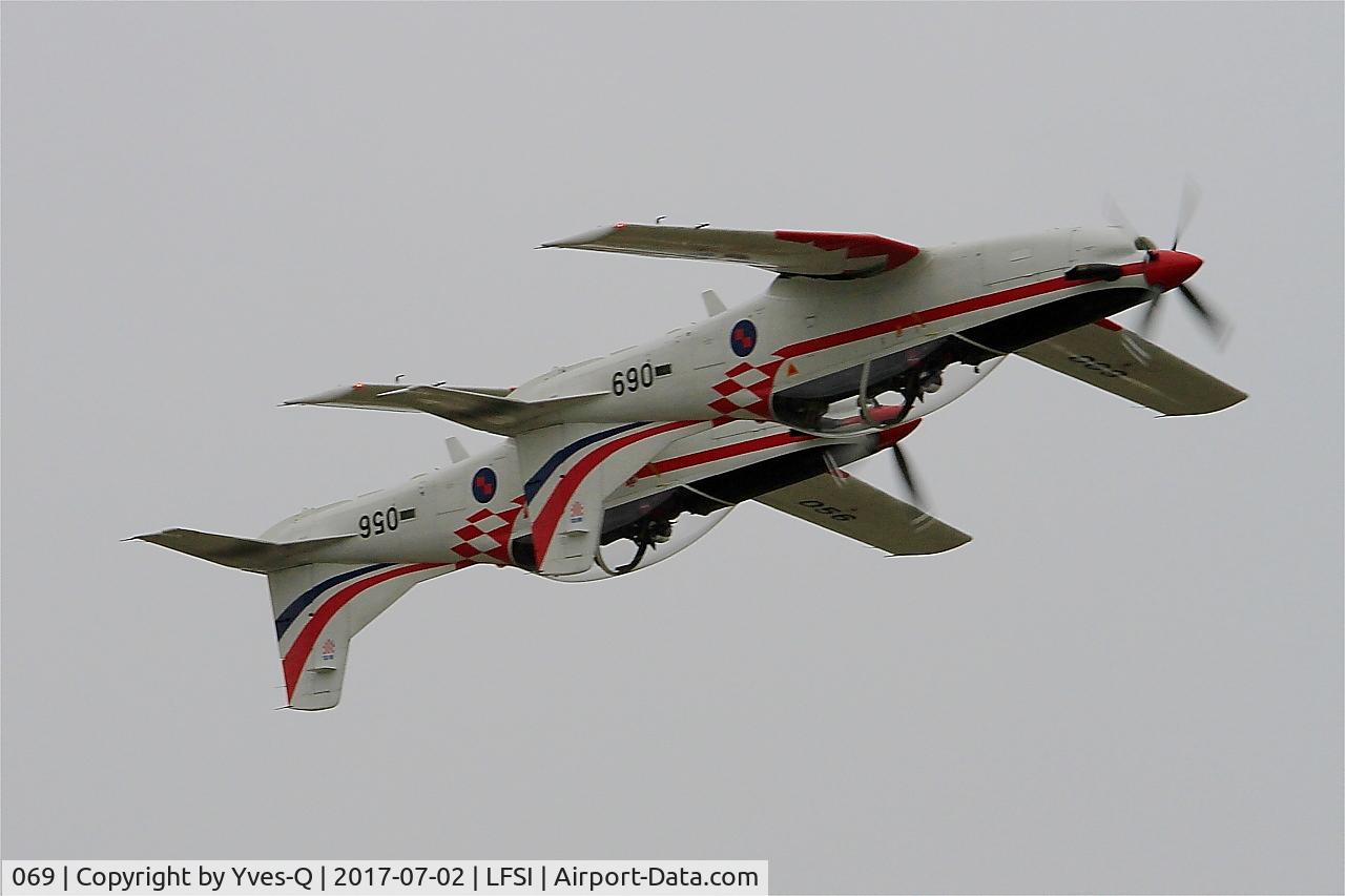 069, Pilatus PC-9M C/N 632, Pilatus PC-9M, Croatian Air Force aerobatic team, On display, St Dizier-Robinson Air Base 113 (LFSI)