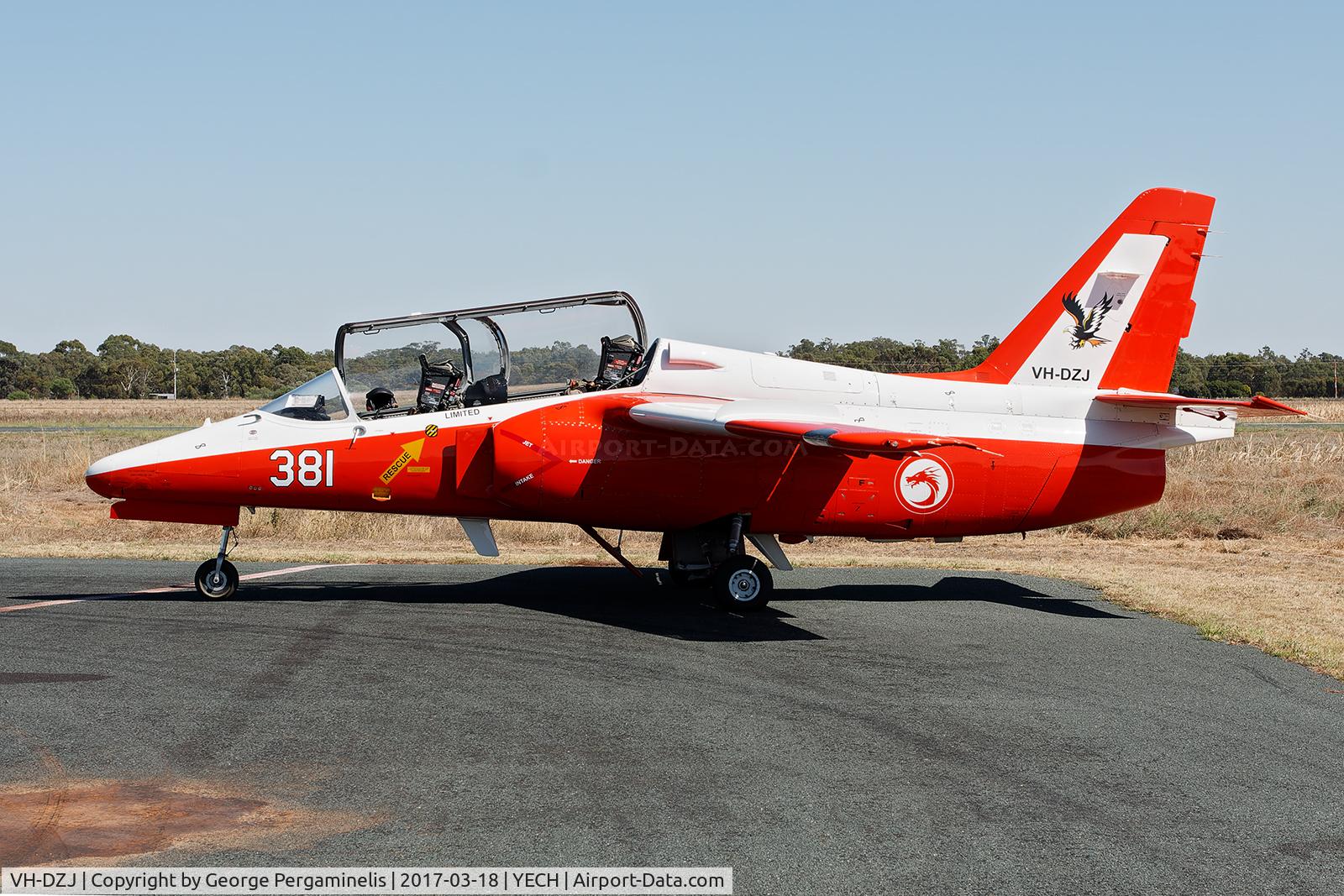 VH-DZJ, 1985 SIAI-Marchetti S-211 C/N 005/02-002, Antique Aeroplane Assn of Australia National Fly-in.