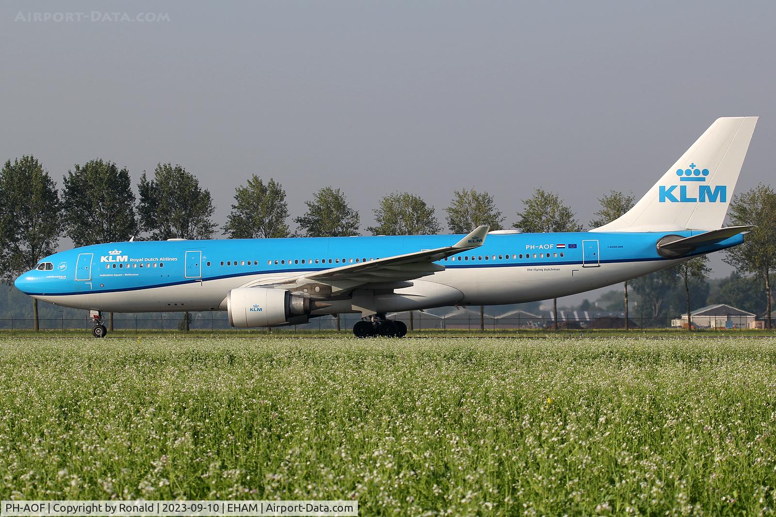 PH-AOF, 2006 Airbus A330-203 C/N 801, at spl