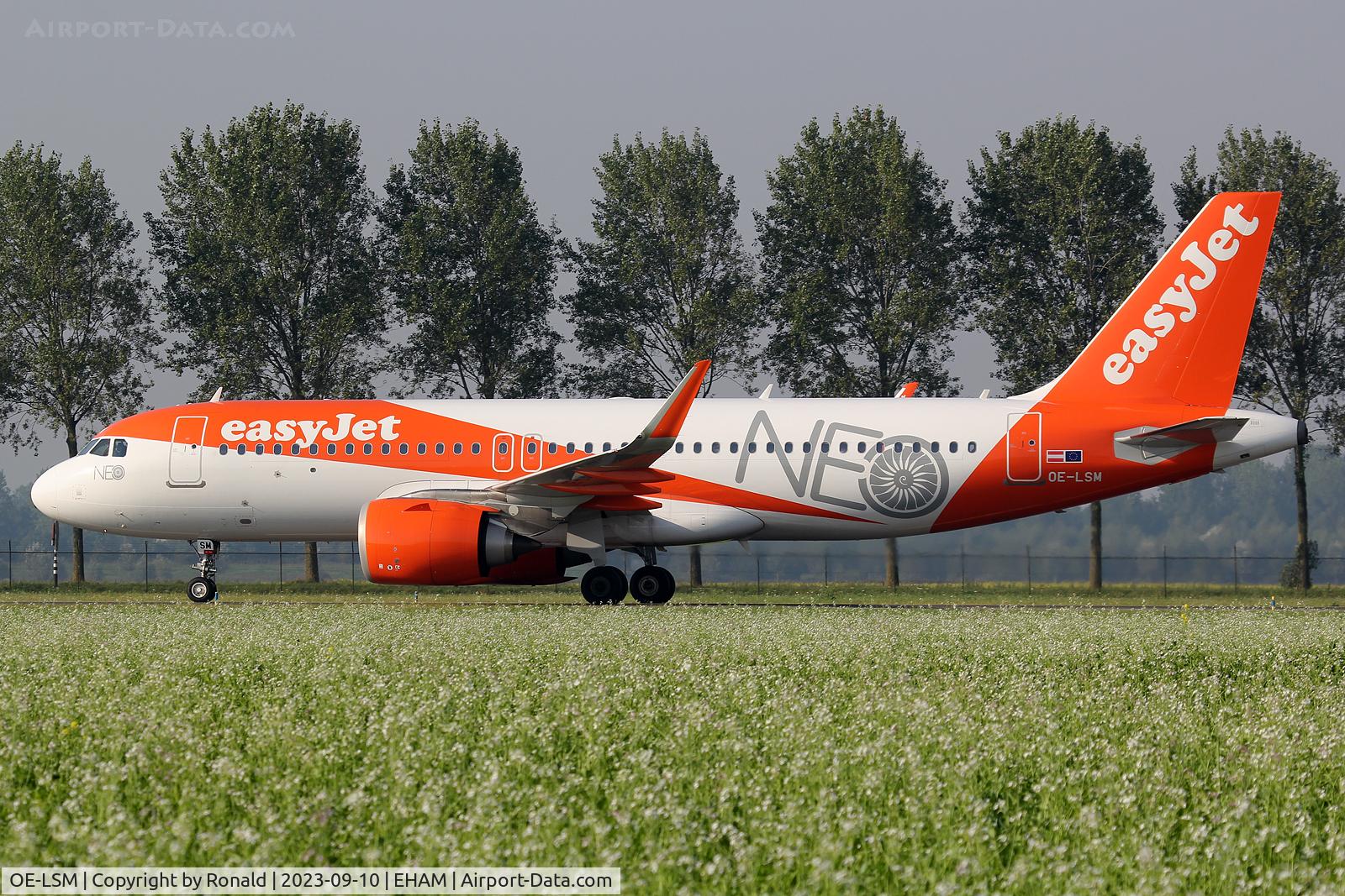 OE-LSM, 2022 Airbus A320-251N C/N 10142, at spl