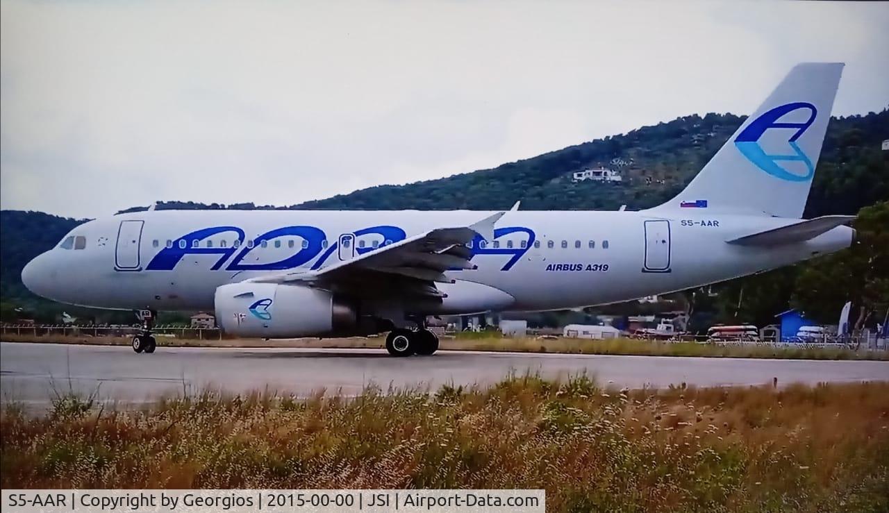 S5-AAR, 2010 Airbus A319-132 C/N 4301, JSI Airport