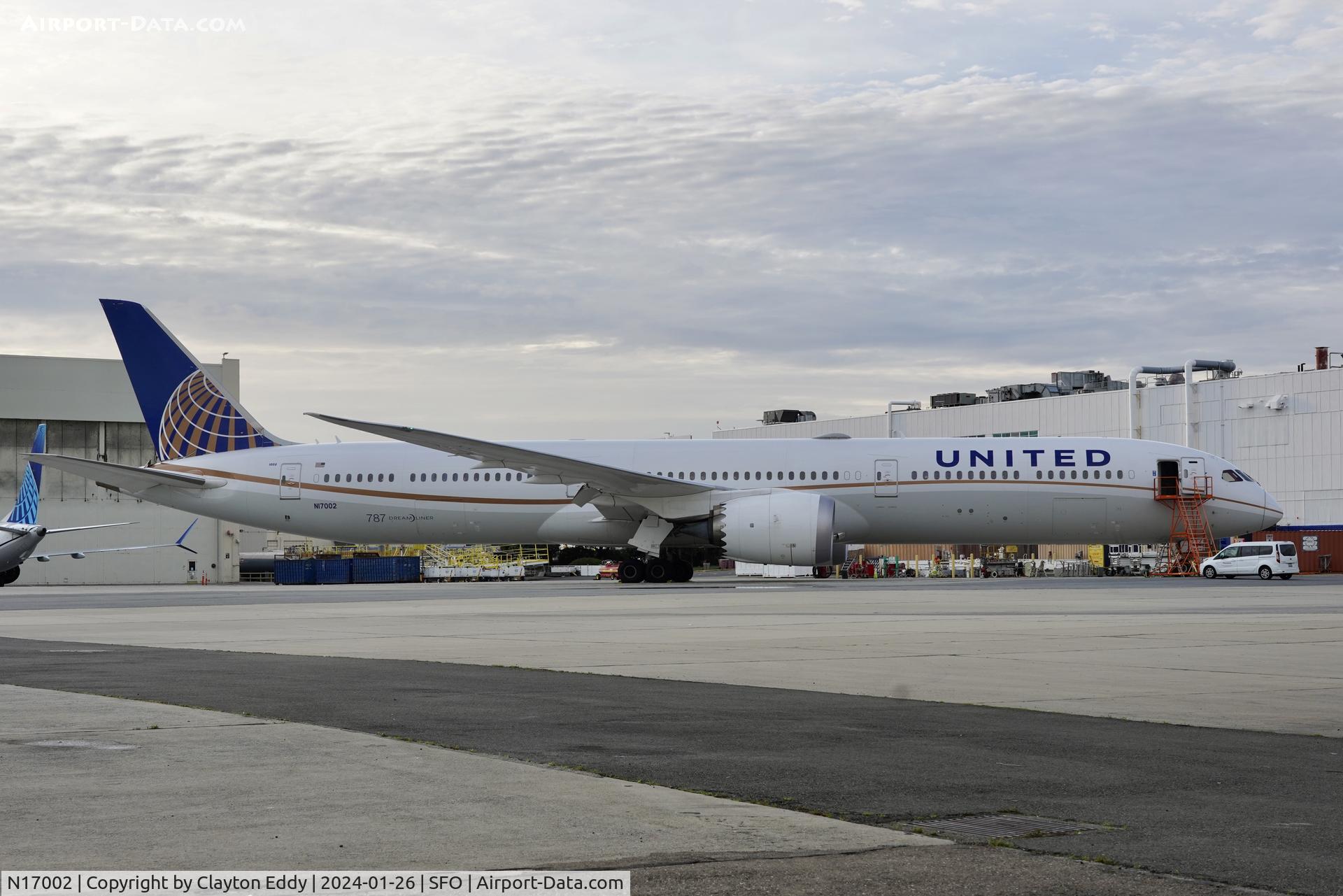 N17002, 2018 Boeing 787-10 Dreamliner C/N 40930, SFO 2024.