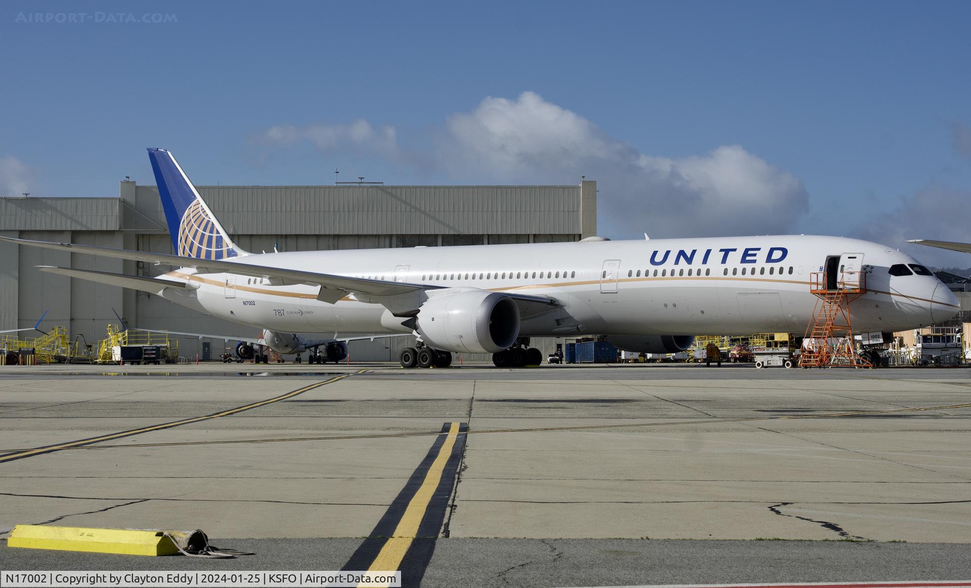 N17002, 2018 Boeing 787-10 Dreamliner C/N 40930, SFO 2024.