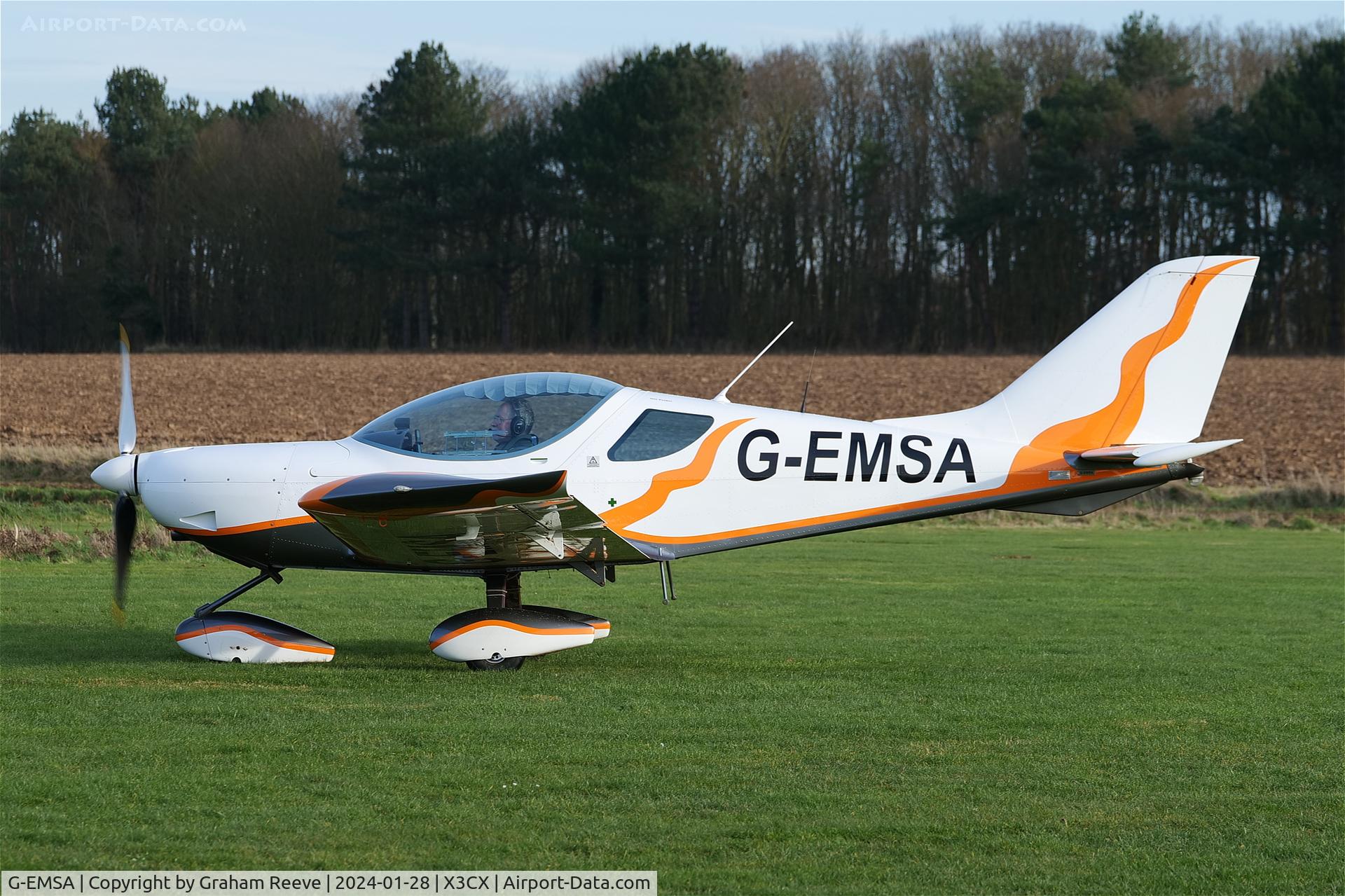G-EMSA, 2010 CZAW SportCruiser C/N 09SC323, Departing from Northrepps.
