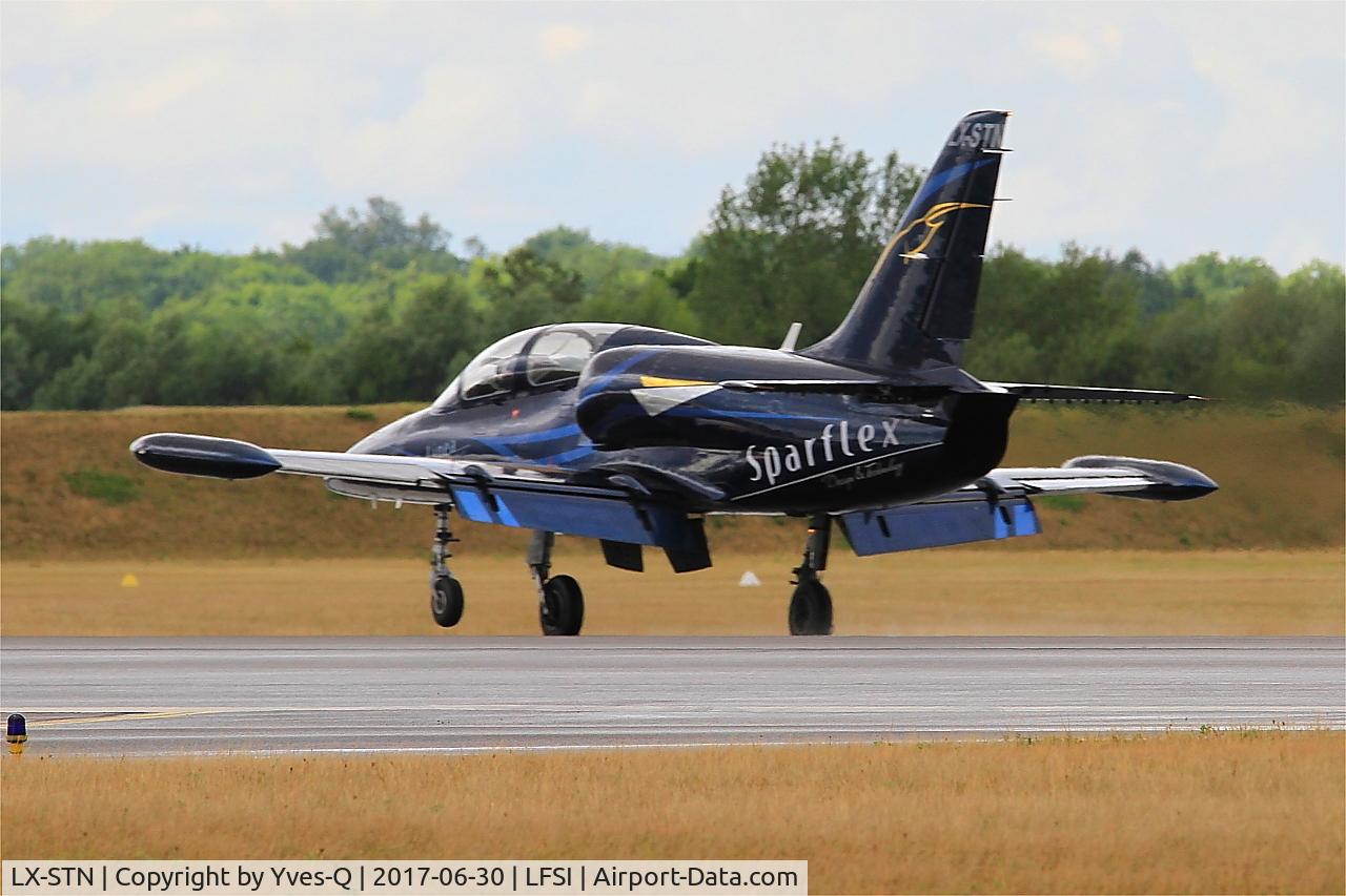 LX-STN, Aero L-39C Albatros C/N 232152, Aero L-39C Albatros, Fly & Fun french team, Landing rwy 29, St Dizier-Robinson Air Base 113 (LFSI)