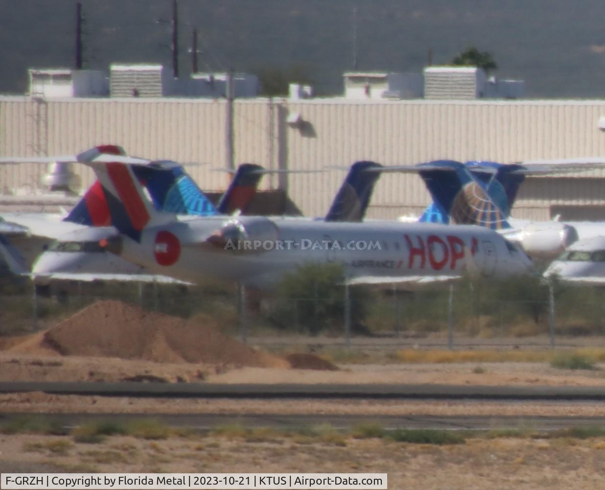 F-GRZH, 2003 Bombardier CRJ-702 (CL-600-2C10) Regional Jet C/N 10089, Air France Hop CRJ7 zx