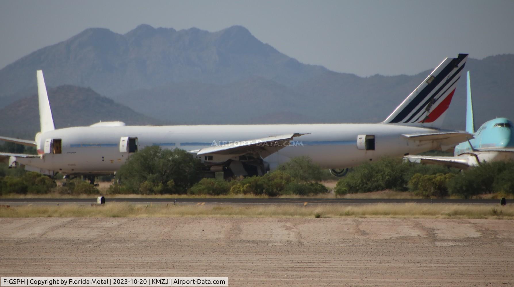 F-GSPH, 1999 Boeing 777-228/ER C/N 28675, AFR 772 zx
