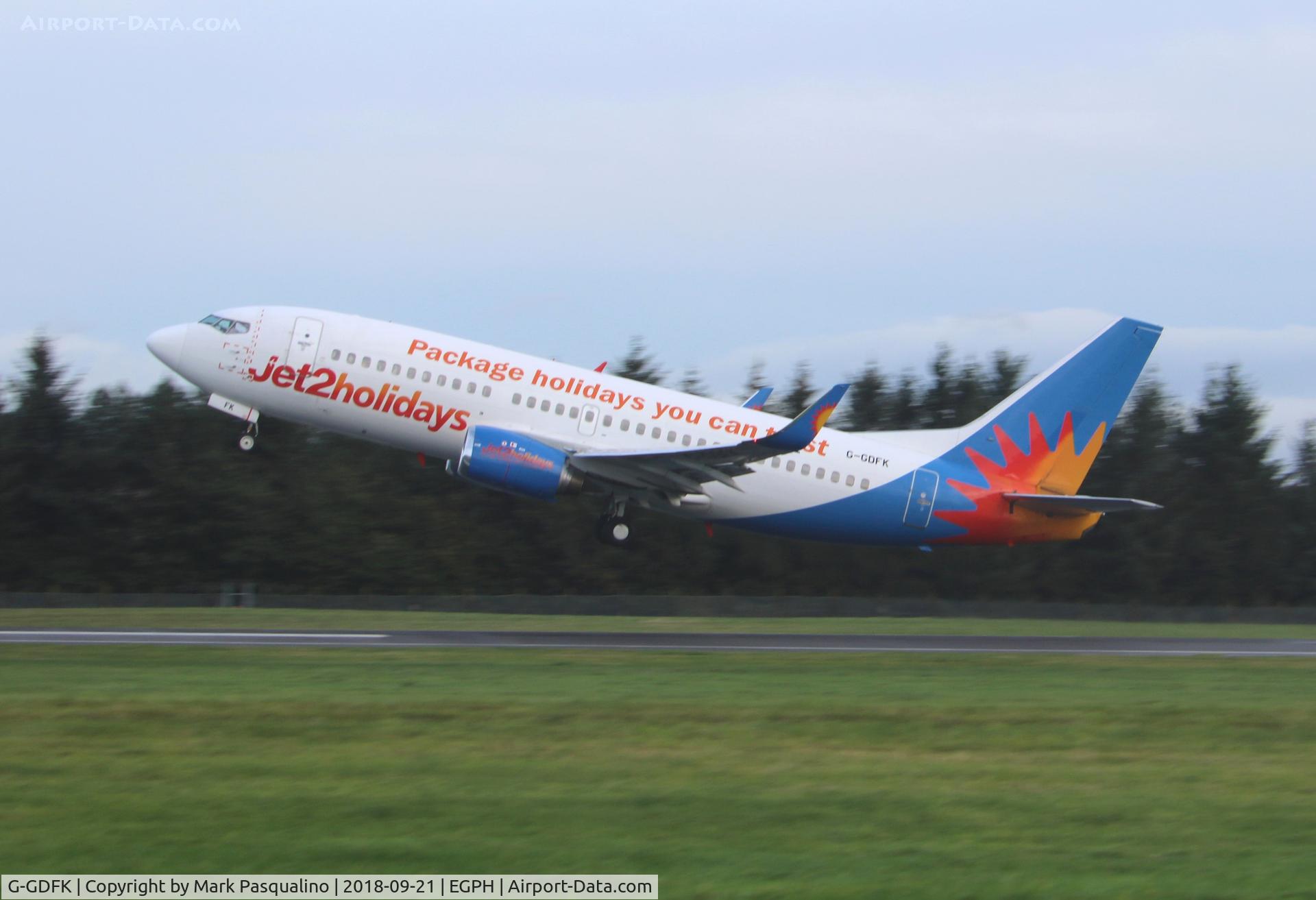 G-GDFK, 1998 Boeing 737-36N C/N 28572, Boeing 737-36N