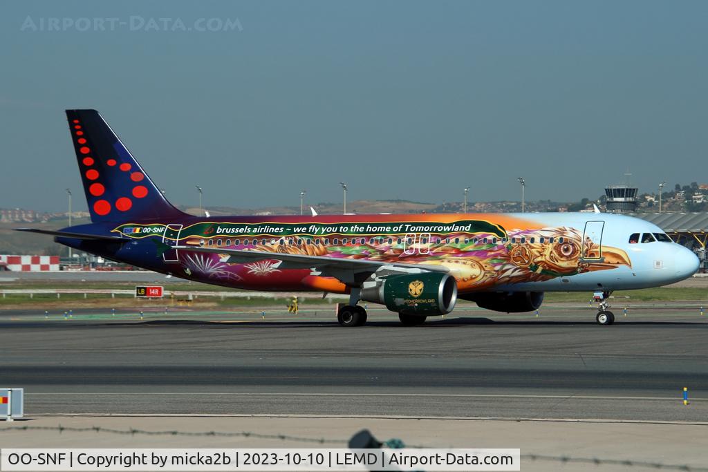 OO-SNF, 2006 Airbus A320-214 C/N 2810, Taxiing