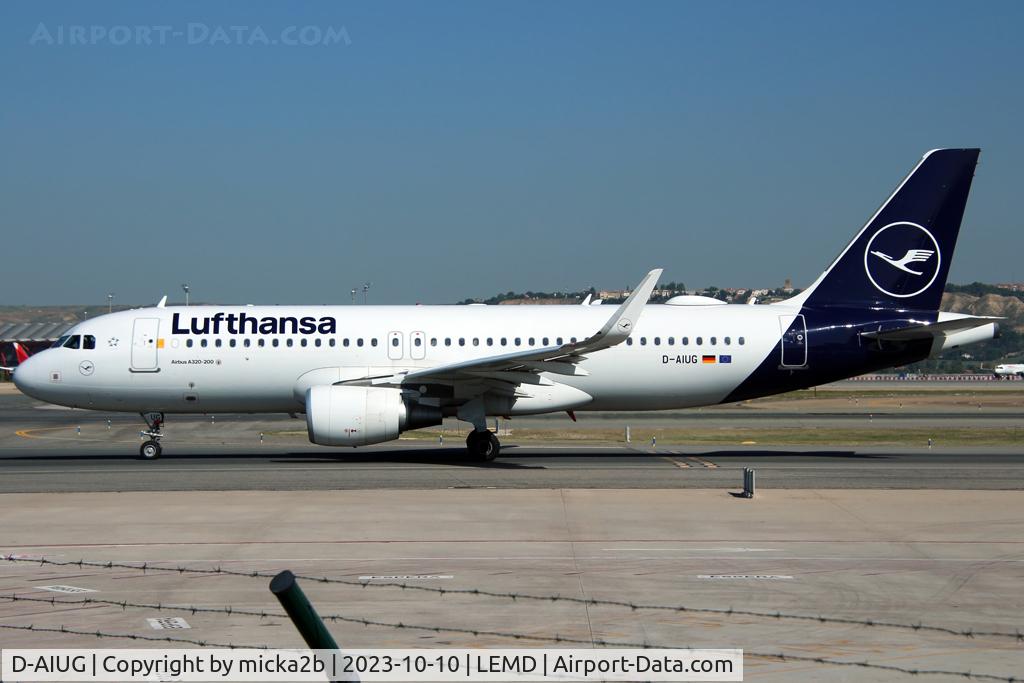 D-AIUG, 2014 Airbus A320-214 C/N 6202, Taxiing
