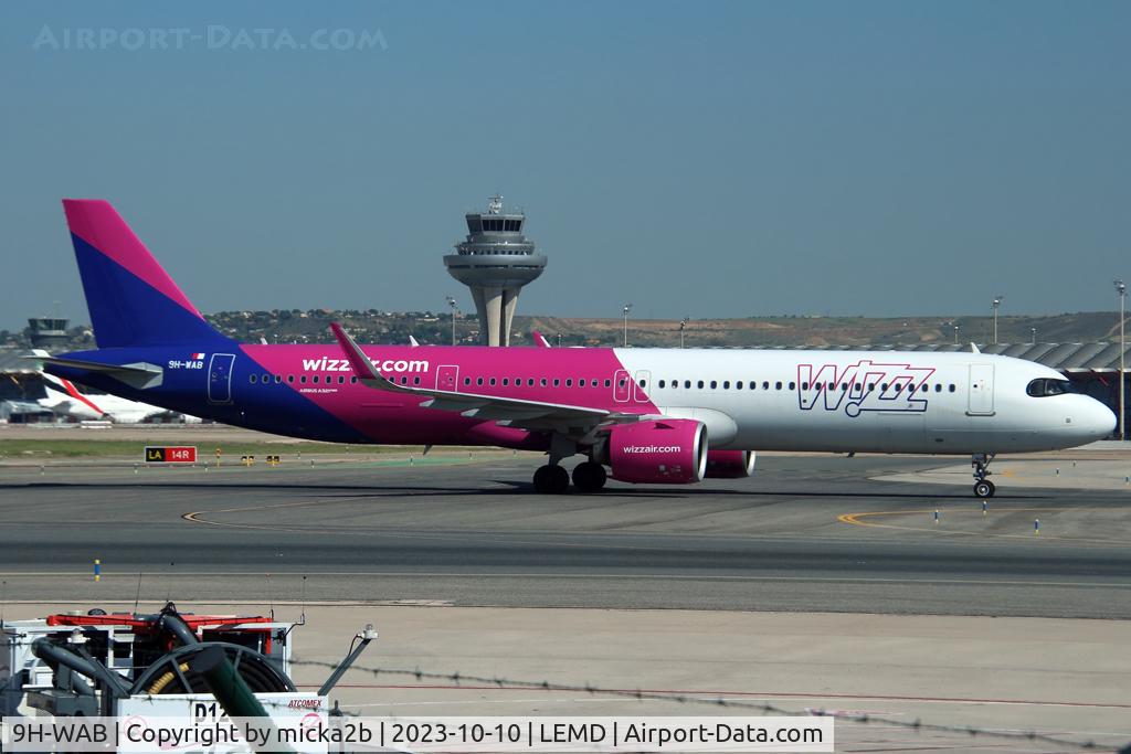 9H-WAB, 2022 Airbus A321-271NX C/N 11016, Taxiing