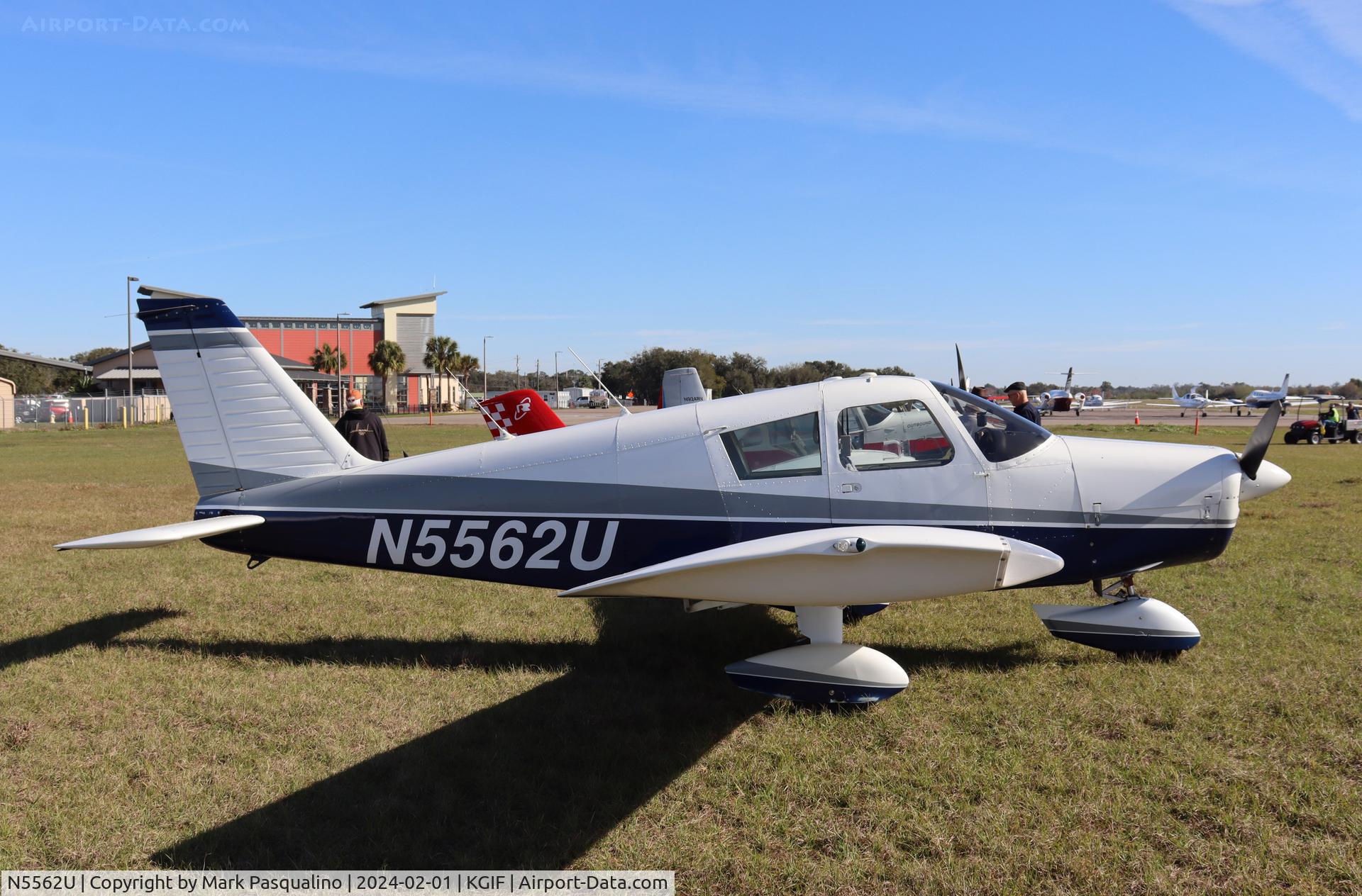 N5562U, 1969 Piper PA-28-140 C/N 28-26288, Piper PA-28-140