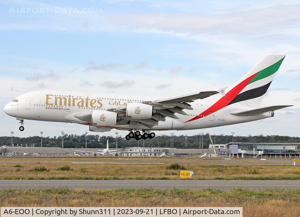 A6-EOO, 2015 Airbus A380-861 C/N 0190, Landing rwy 14L for heavy maintenance on Airbus factory