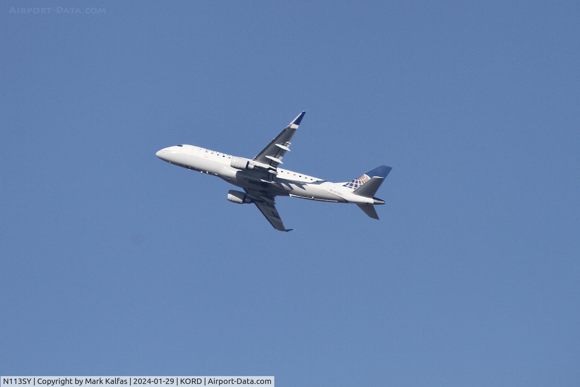 N113SY, 2014 Embraer 175LR (ERJ-170-200LR) C/N 17000407, E75L SkyWest/United Express EMBRAER 175 N113SY SKW5453 KORD-CYYZ