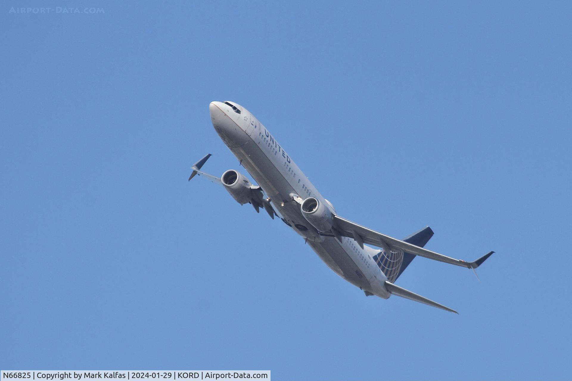N66825, 2014 Boeing 737-924/ER C/N 42748, B739 United Airlines  BOEING 737-924ER N66825 UAL1911 ORD-FLL