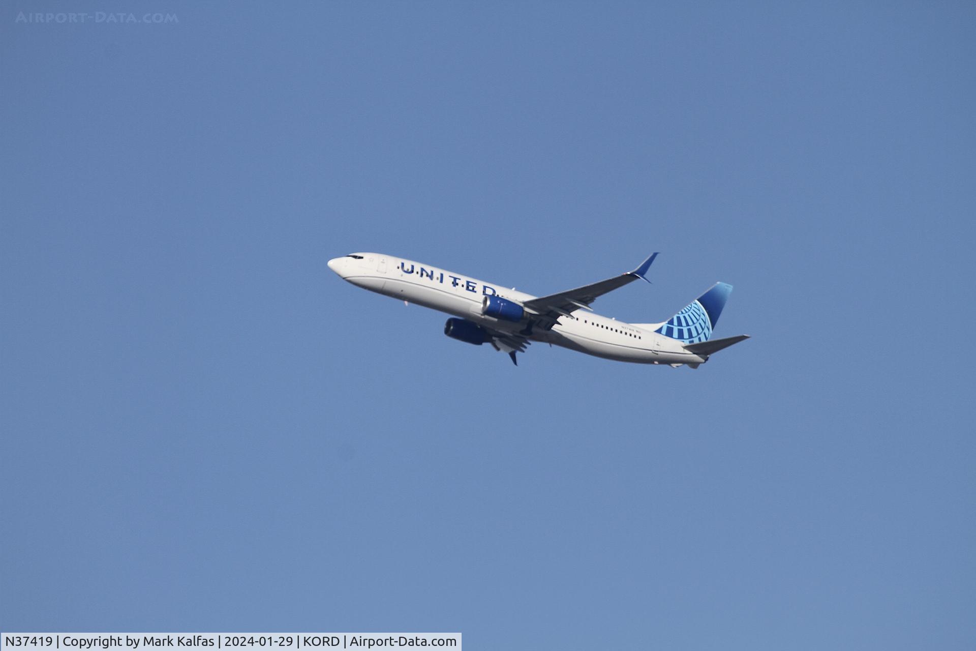 N37419, 2008 Boeing 737-924/ER C/N 31666, B739 United Airlines  BOEING 737-924ER N37419 UAL2091 ORD-LAS