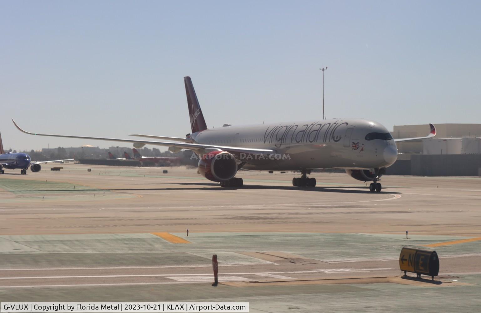 G-VLUX, 2019 Airbus A350-1041 C/N 274, LAX zx