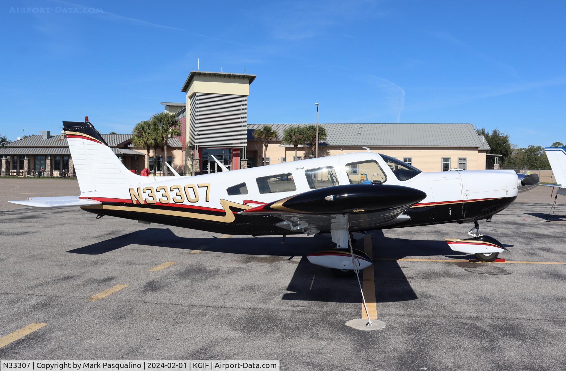 N33307, 1975 Piper PA-32-300 Cherokee Six C/N 32-7540093, Piper PA-32-300