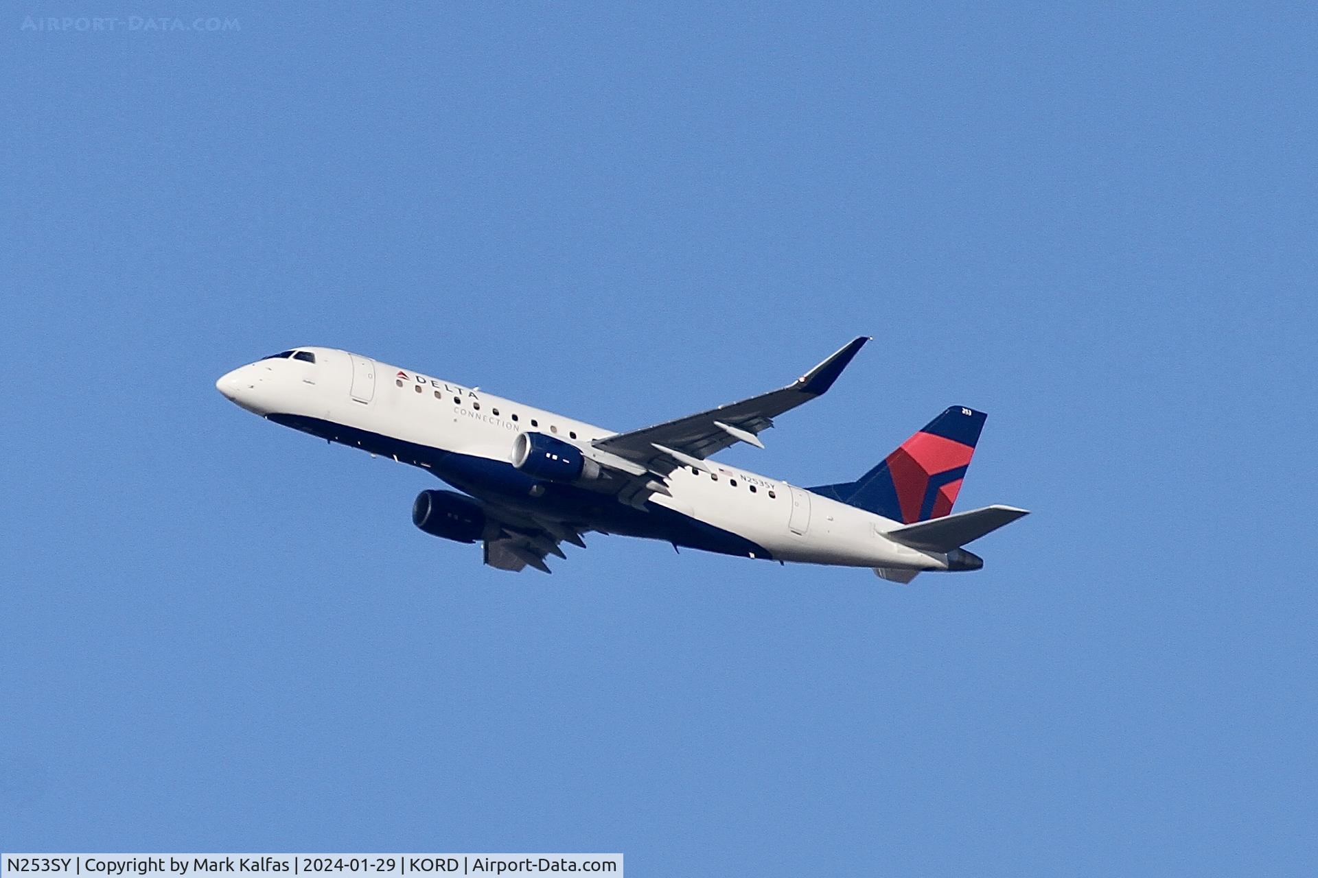 N253SY, 2016 Embraer 175LR (ERJ-170-200LR) C/N 17000620, E75L SkyWest/Delta Connection EMBRAER S A ERJ 170-200 LR N253SY SKW3962 ORD-LGA