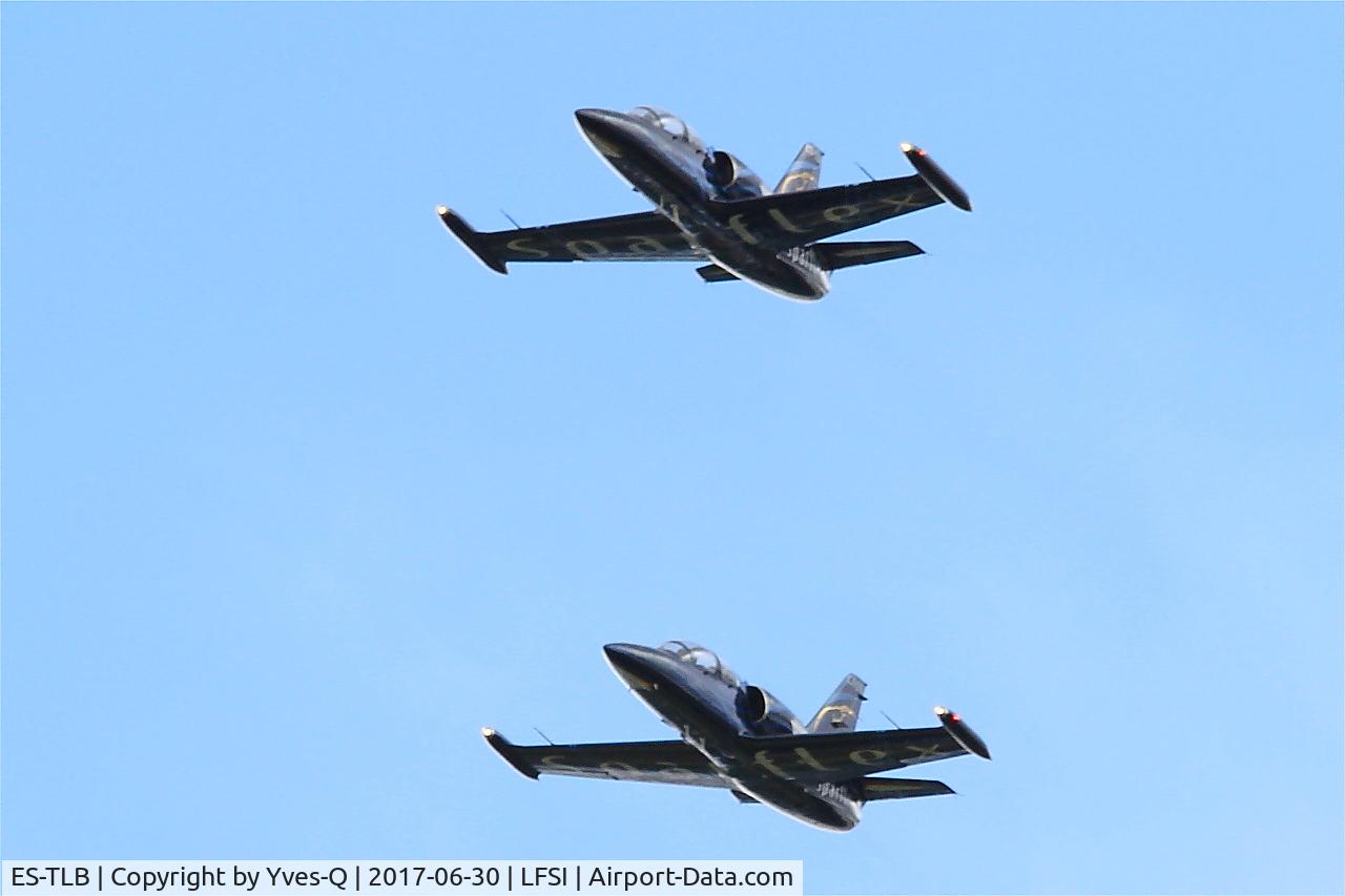 ES-TLB, Aero L-39C Albatros Albatros C/N 031824, Aero L-39C Albatros, Fly & Fun french team, On display, St Dizier-Robinson Air Base 113 (LFSI)