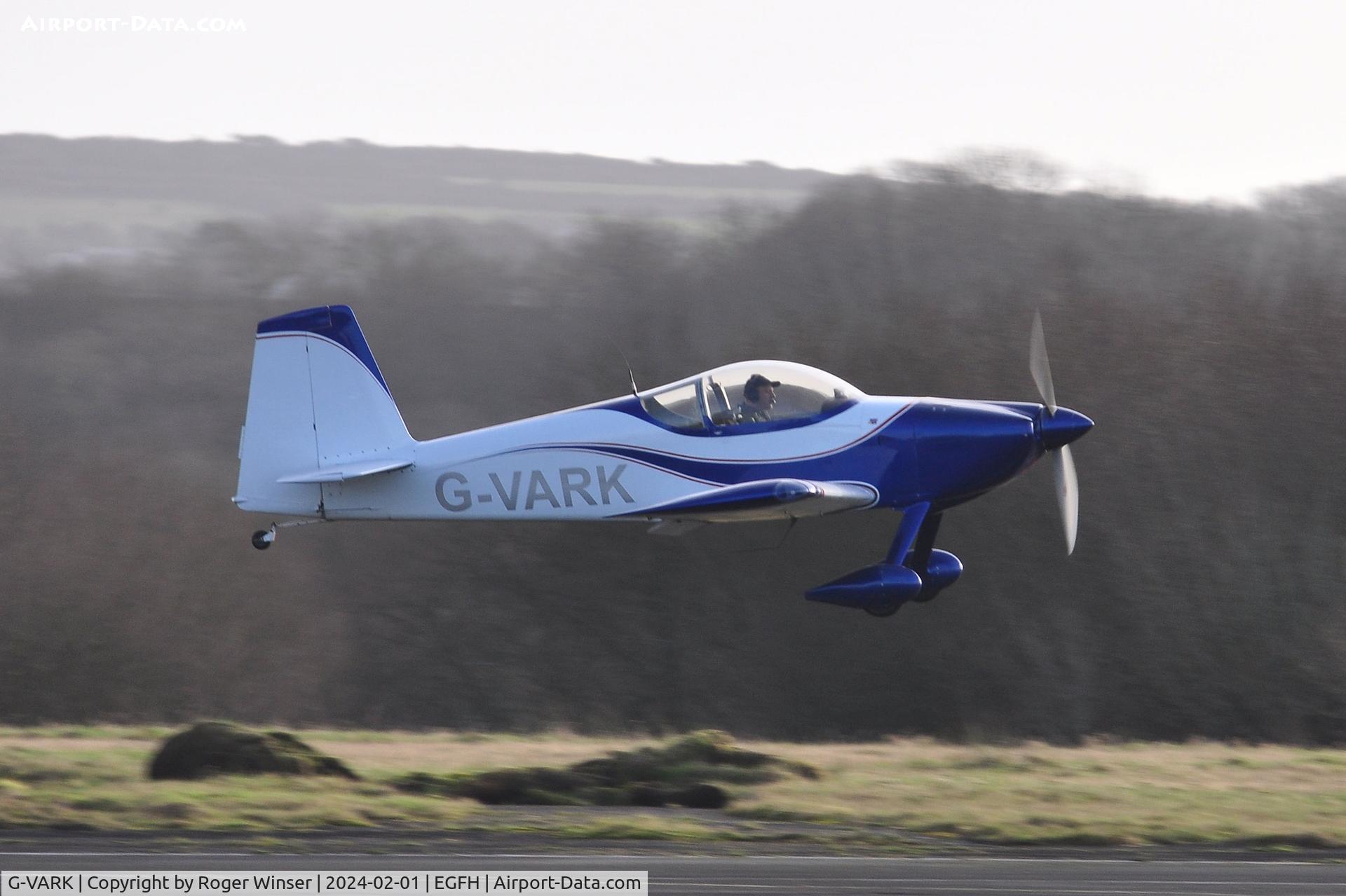 G-VARK, 2010 Vans RV-7 C/N 72469, Visiting RV-7 departing Runway 28.