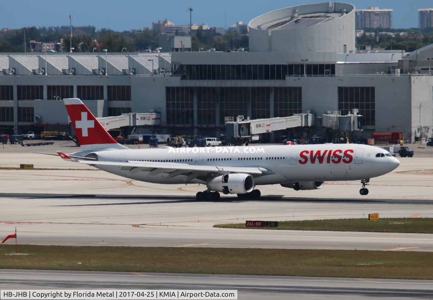 HB-JHB, 2009 Airbus A330-343X C/N 1018, MIA zx