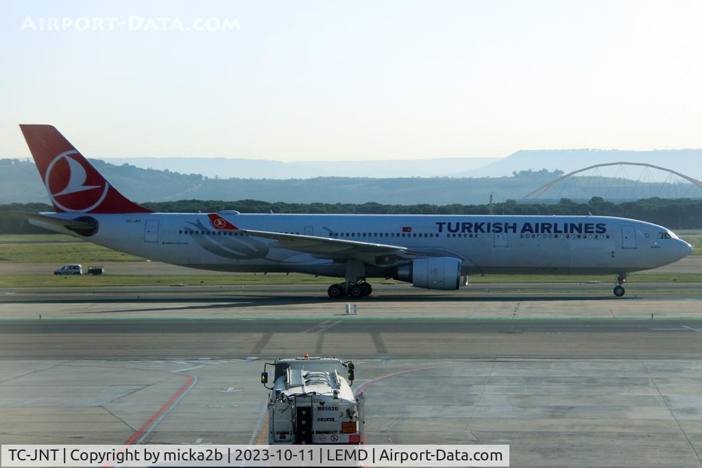 TC-JNT, 2013 Airbus A330-303 C/N 1476, Taxiing