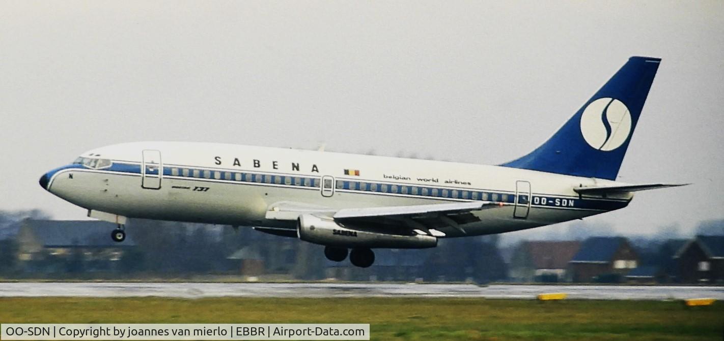 OO-SDN, 1975 Boeing 737-229 C/N 21176, ex-slide