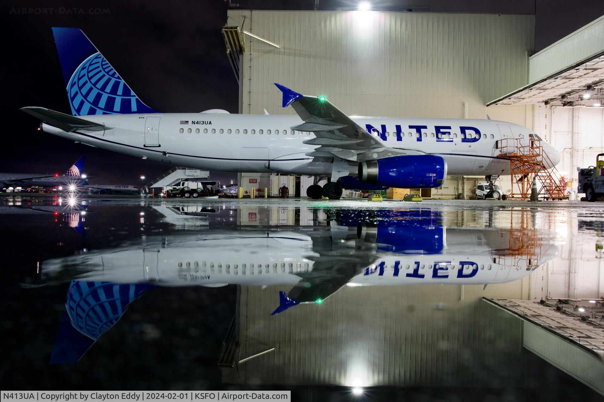 N413UA, 1994 Airbus A320-232 C/N 470, SFO 2024.