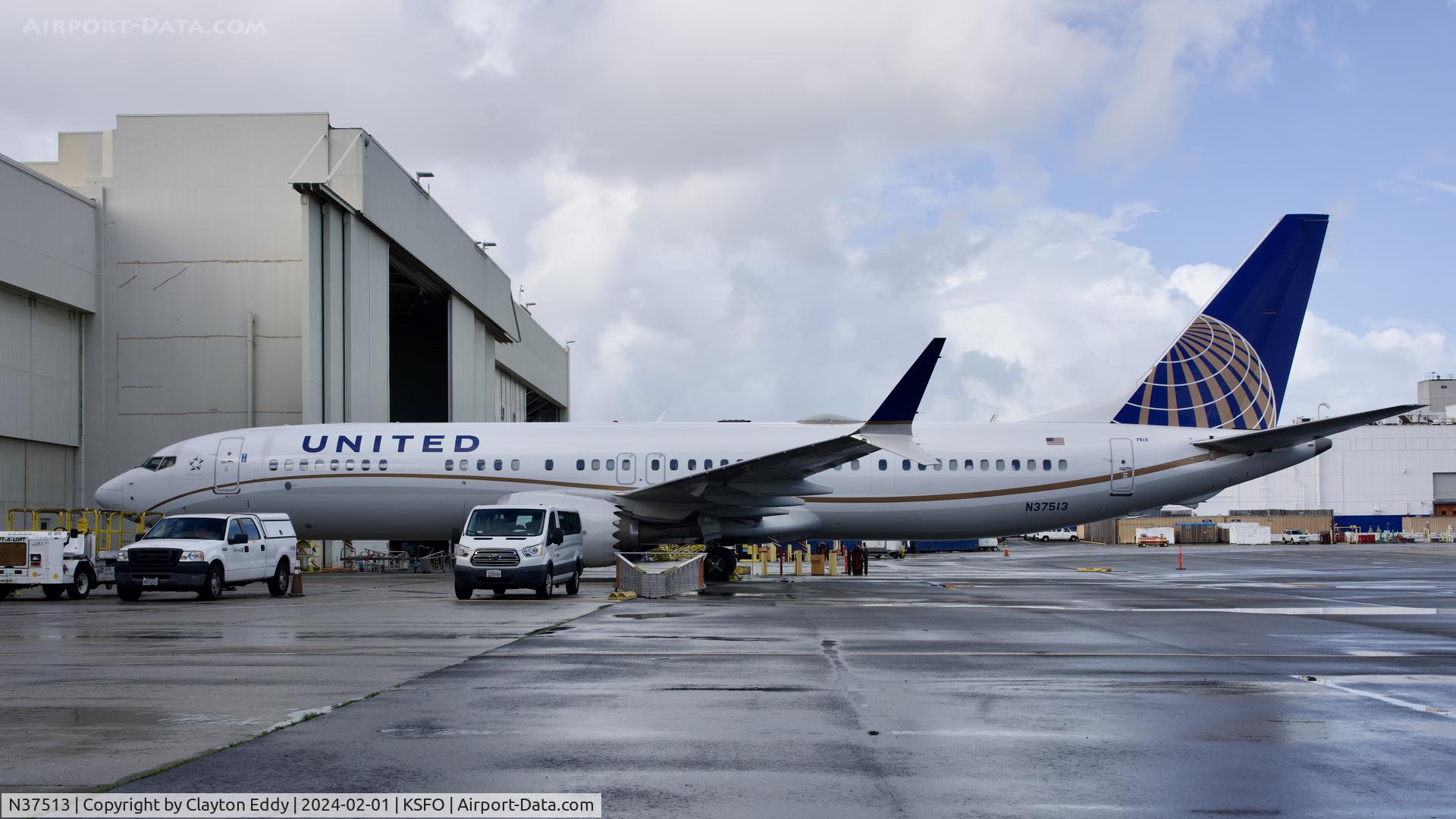 N37513, 2019 Boeing 737-9 MAX C/N 64494, SFO 2024.