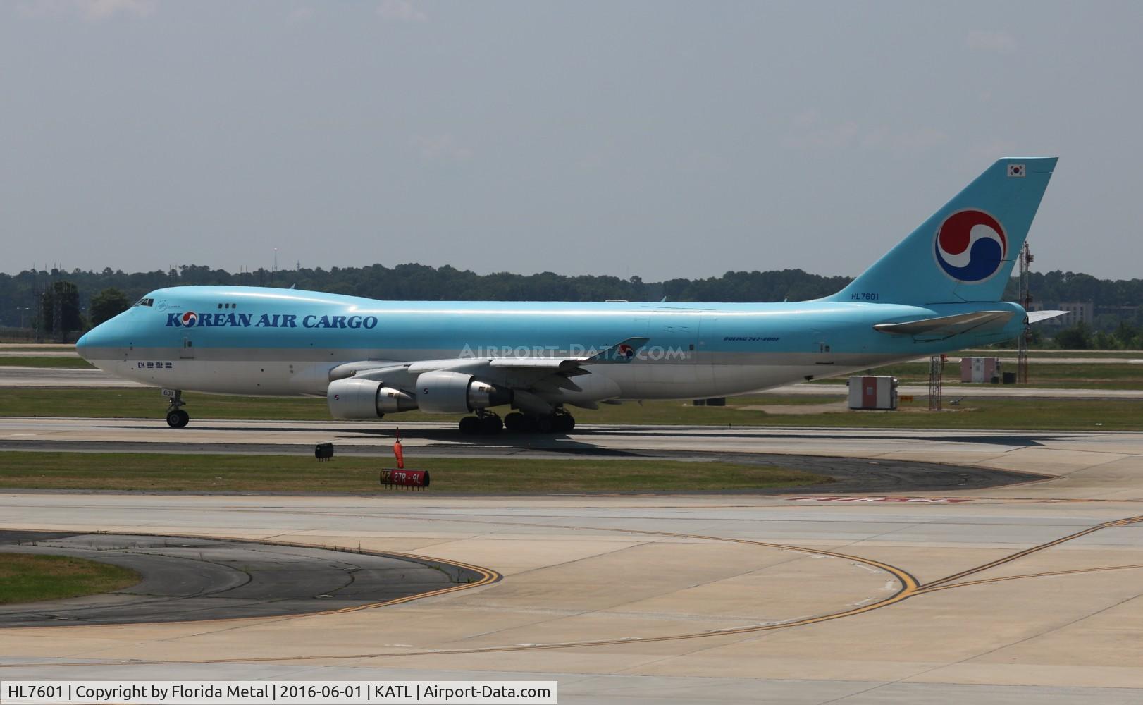 HL7601, 2004 Boeing 747-4B5F/SCD C/N 33949, KAL 747-400F zx