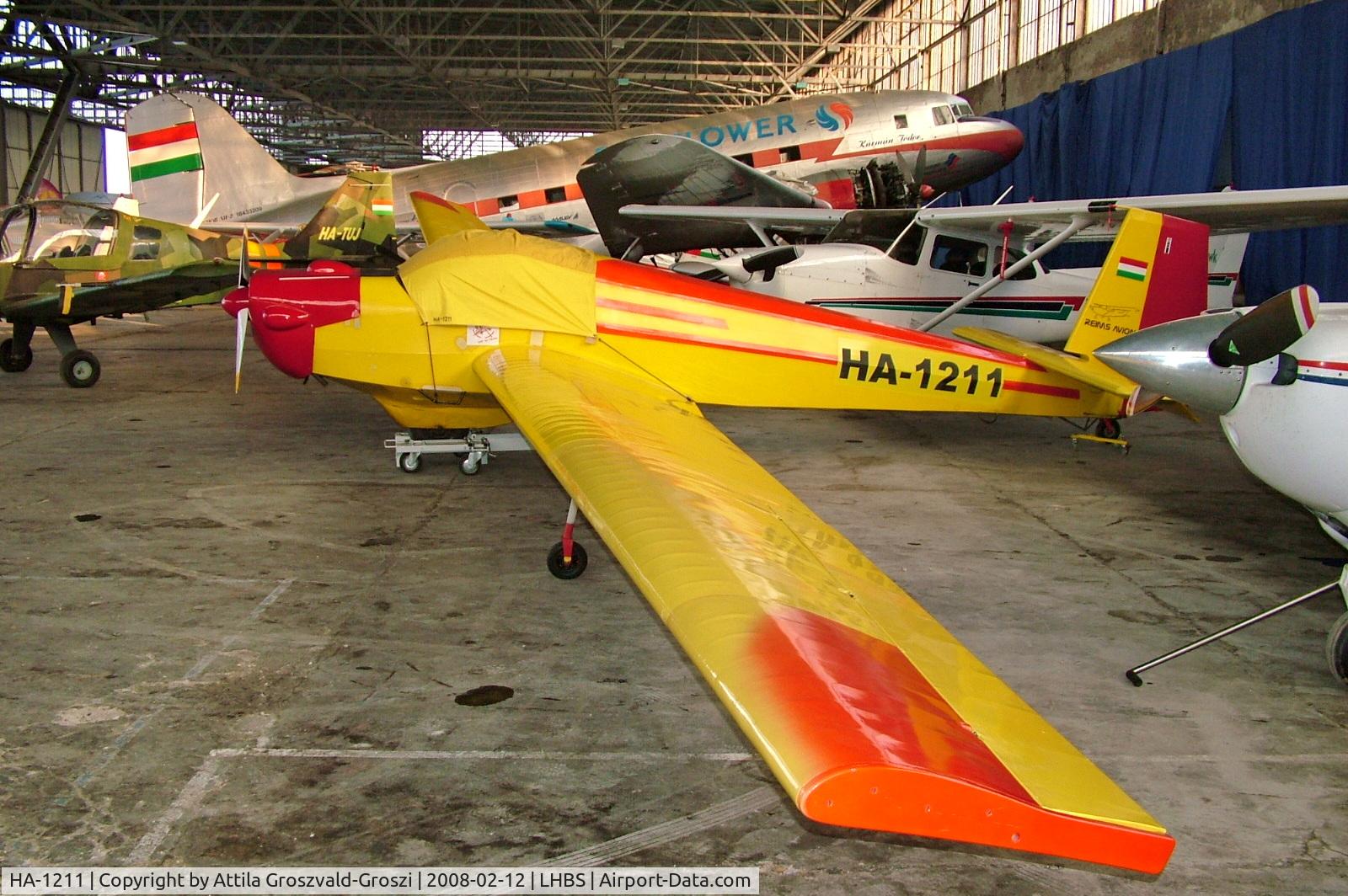 HA-1211, 1970 Scheibe SF-25B Falke C/N 4686, LHBS - Budaörs Airport, Hungary