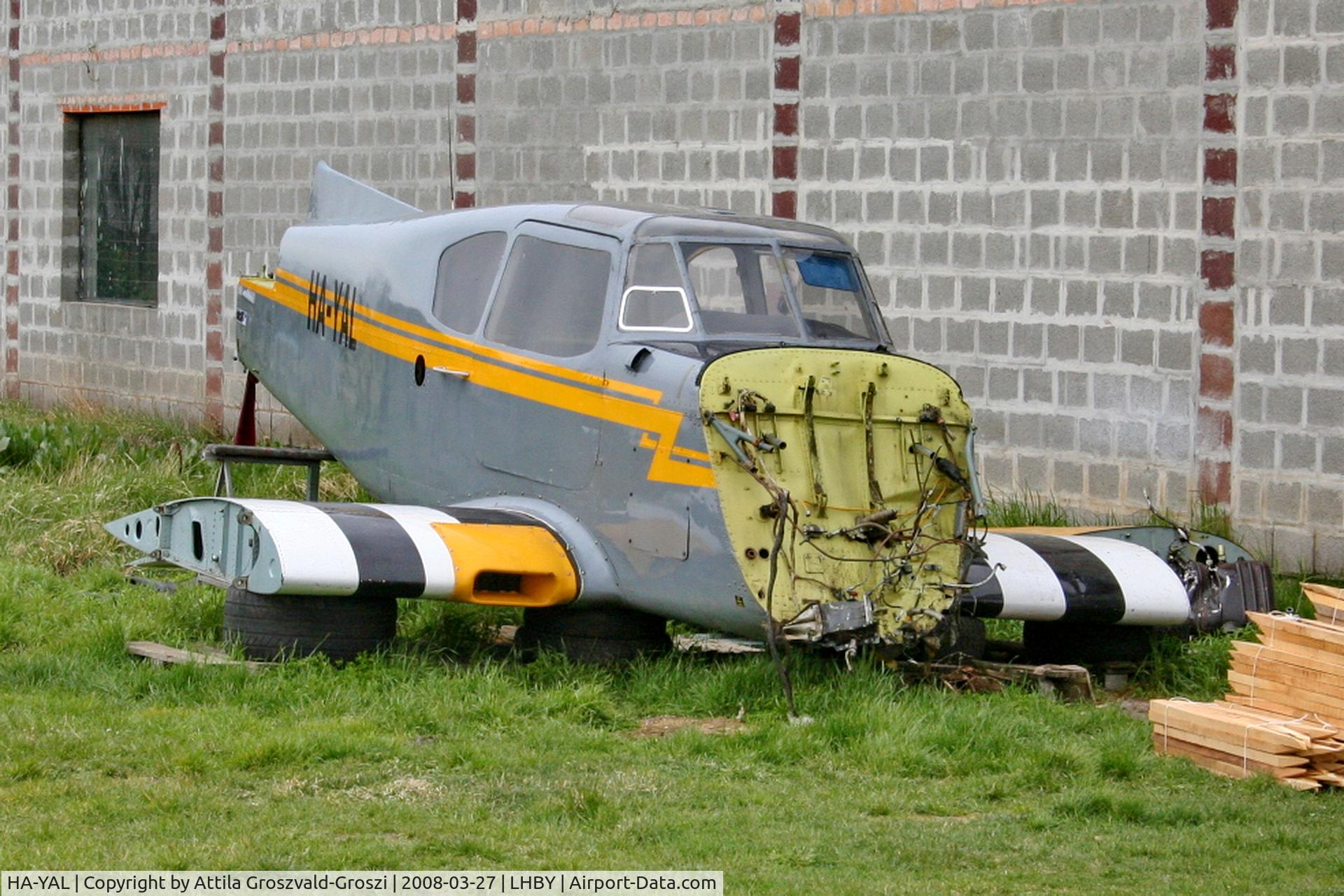 HA-YAL, Yakovlev Yak-18T C/N 7201513, LHBY - Böny Airport, Hungary