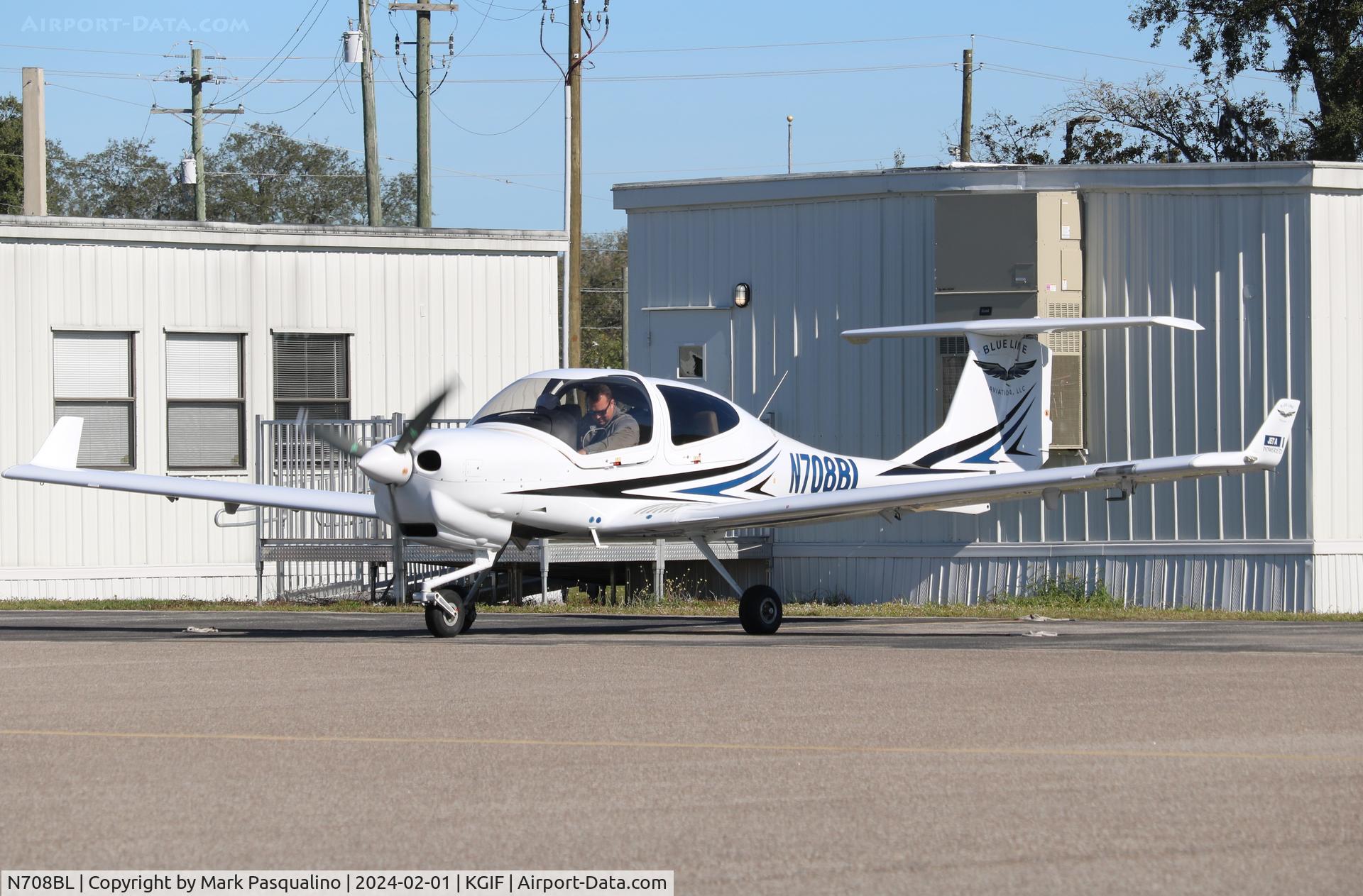 N708BL, 2022 Diamond DA-40 NG Diamond Star Diamond Star C/N 40.NC169, Diamond DA 40 NG