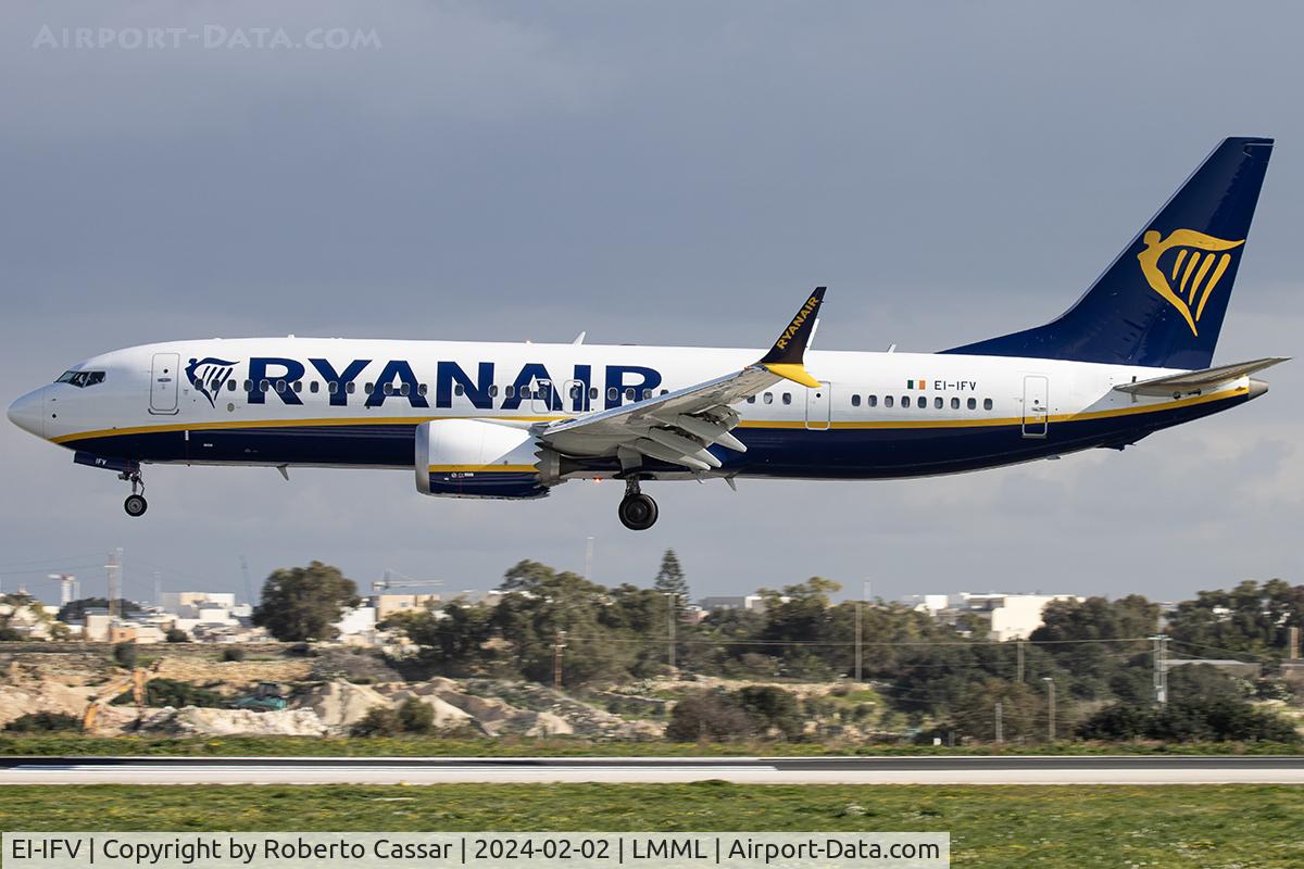 EI-IFV, 2022 Boeing 737-8 200 C/N 62346, Runway 31