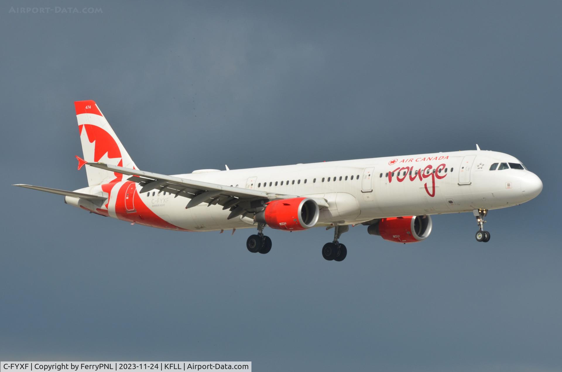 C-FYXF, 2012 Airbus A321-211 C/N 5038, Rouge A321 landing in FLL