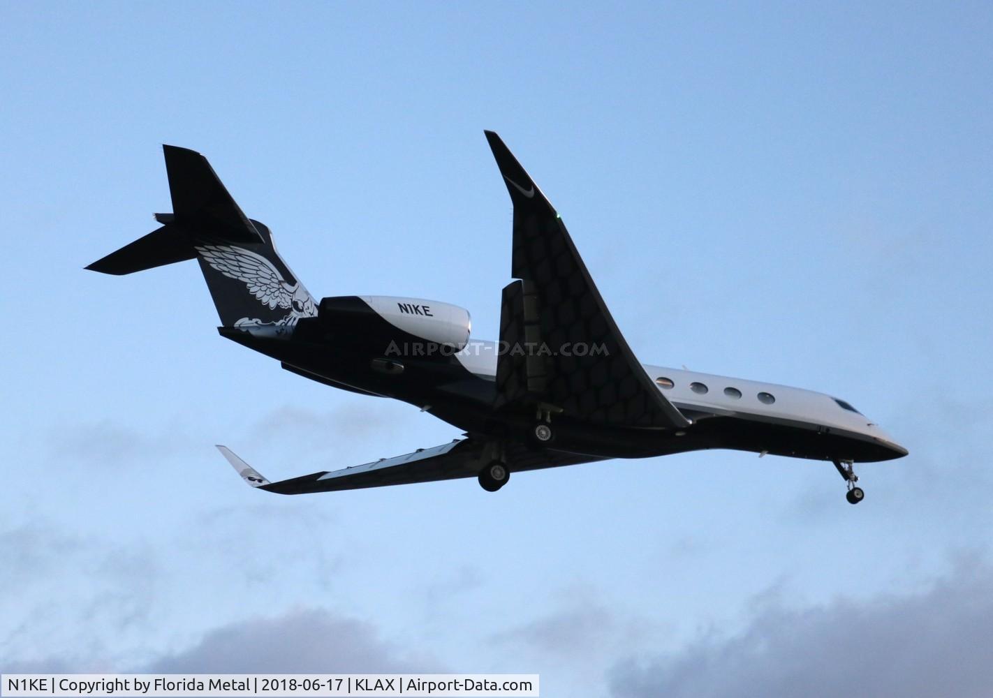 N1KE, 2012 Gulfstream Aerospace G650 (G-VI) C/N 6024, LAX zx
